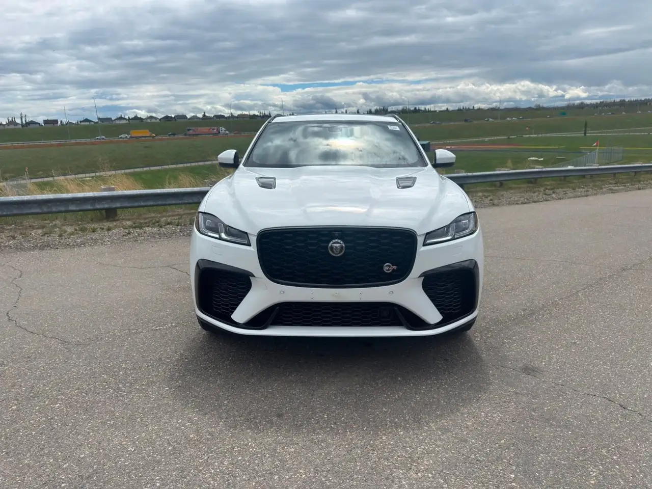 Jaguar F-Pace снимка Jaguar F-Pace