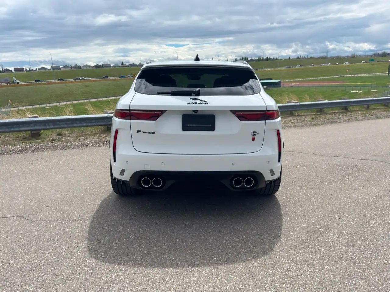 Jaguar F-Pace снимка Jaguar F-Pace
