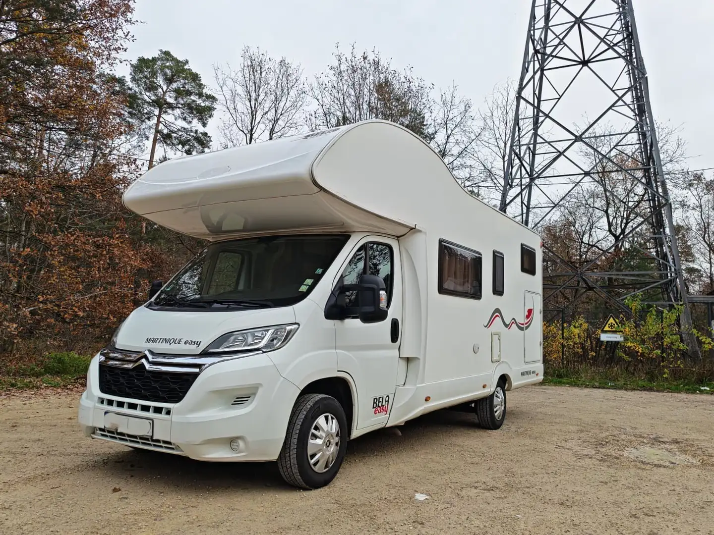 Caravans-Wohnm Белый - 2