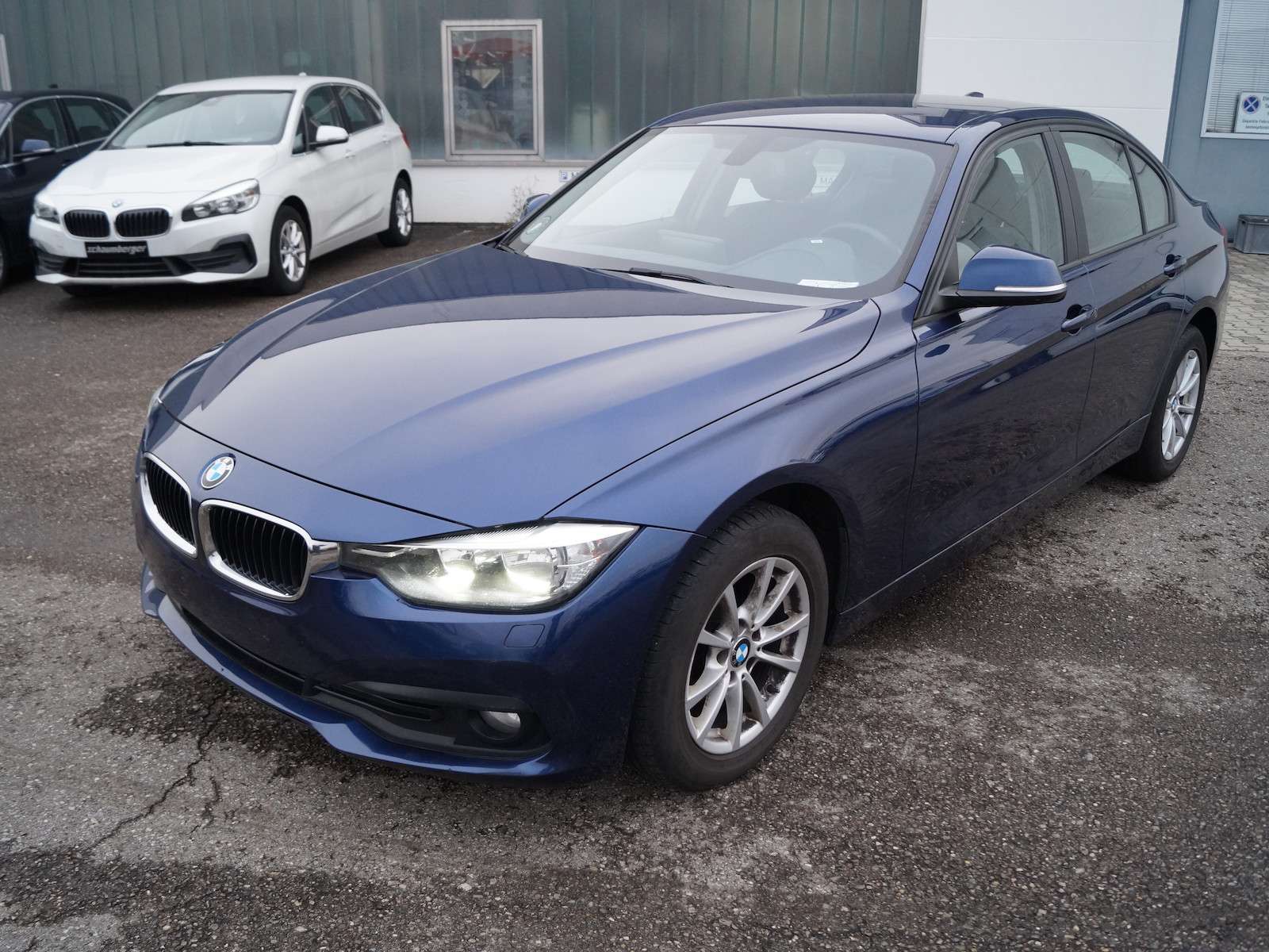 Second hand Bmw 3 Series 