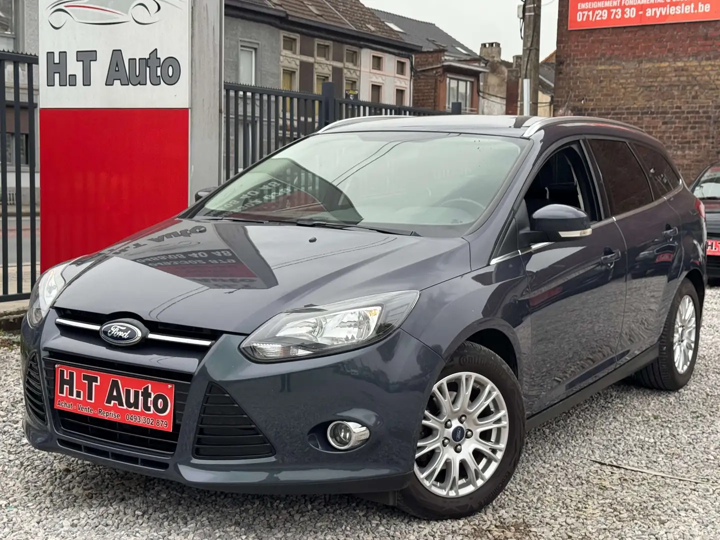 Ford Focus Focus 1.0 EcoBoost/Titanium/airco/gps/euro5 Gris - 1