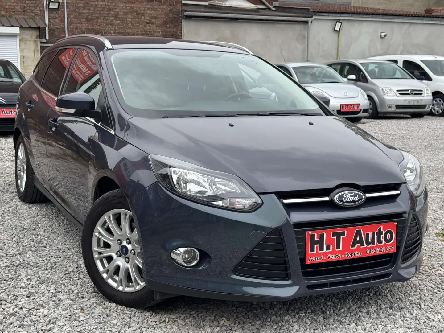 Ford Focus Focus 1.0 EcoBoost/Titanium/airco/gps/euro5 Gris - 2