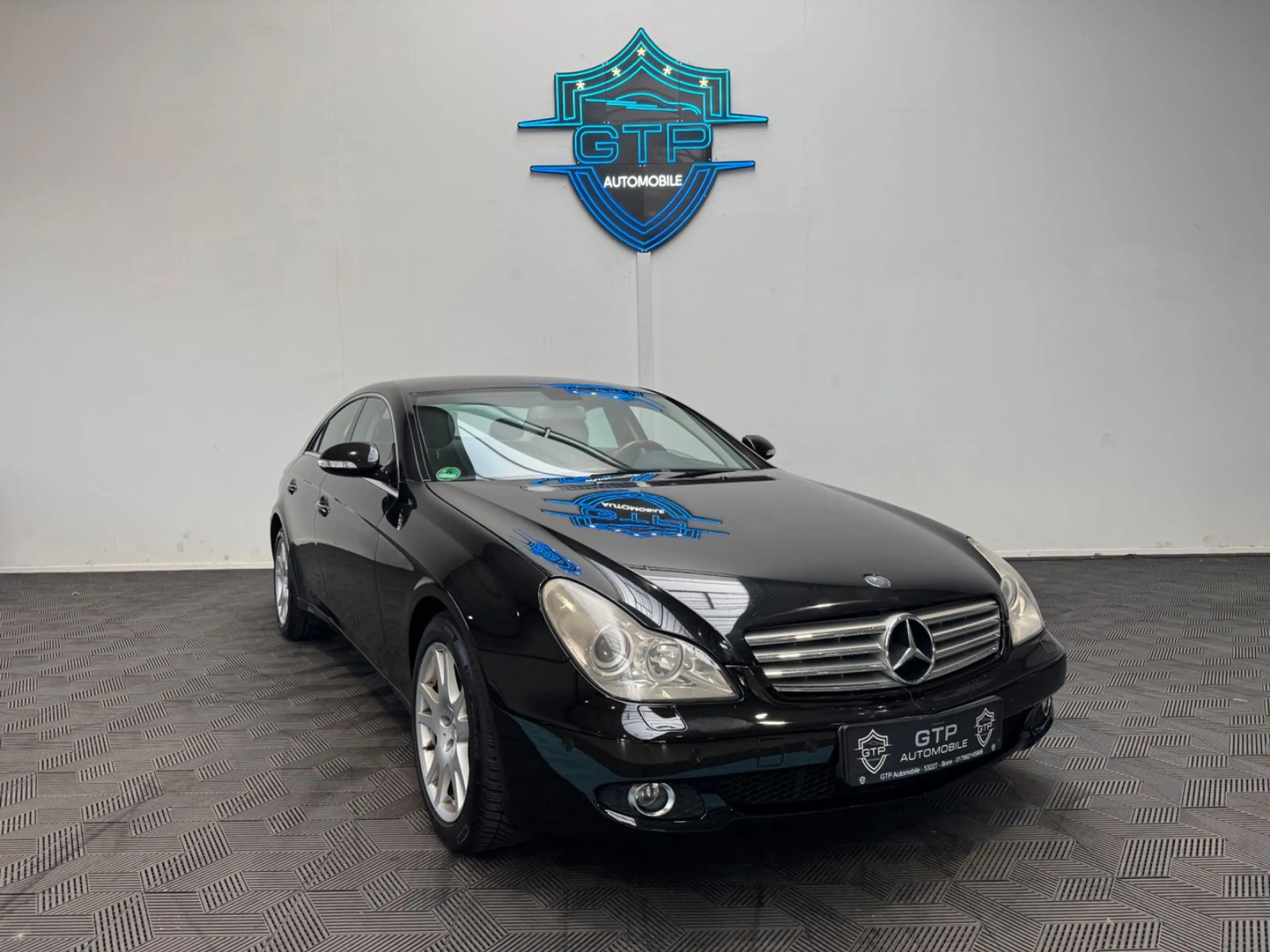 Mercedes-Benz CLS 350 CGI — photo 2