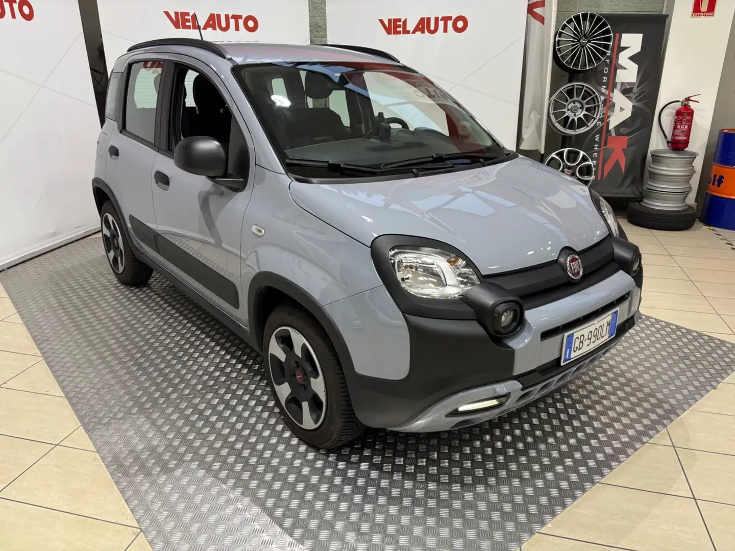 Fiat Panda Panda 1.0 FireFly S&S Hybrid City Cross Grigio - 2
