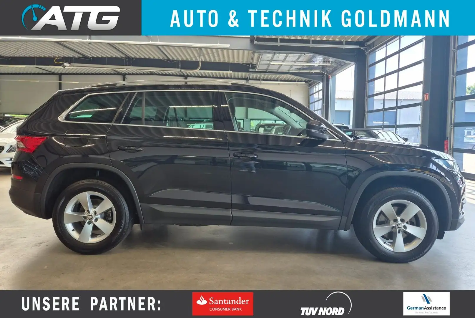 Skoda Kodiaq KODIAQ 2.0 TDI AMBITION NAVI SHZ PDC LED ACC AHK Zwart - 1