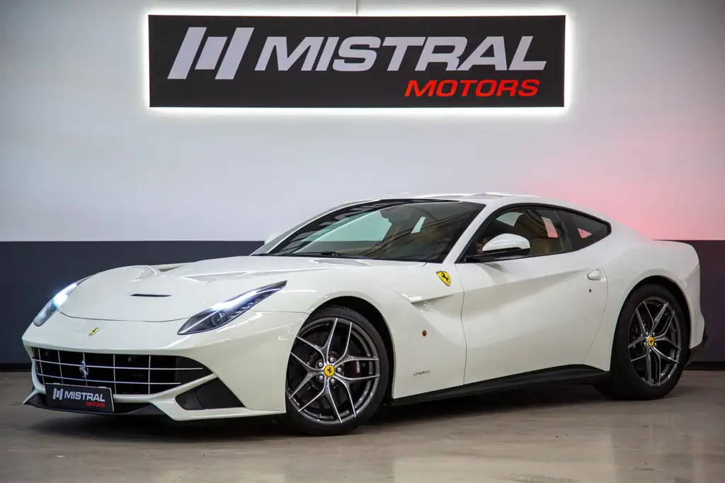 Ferrari F12 2016 из Европы — купить под ключ