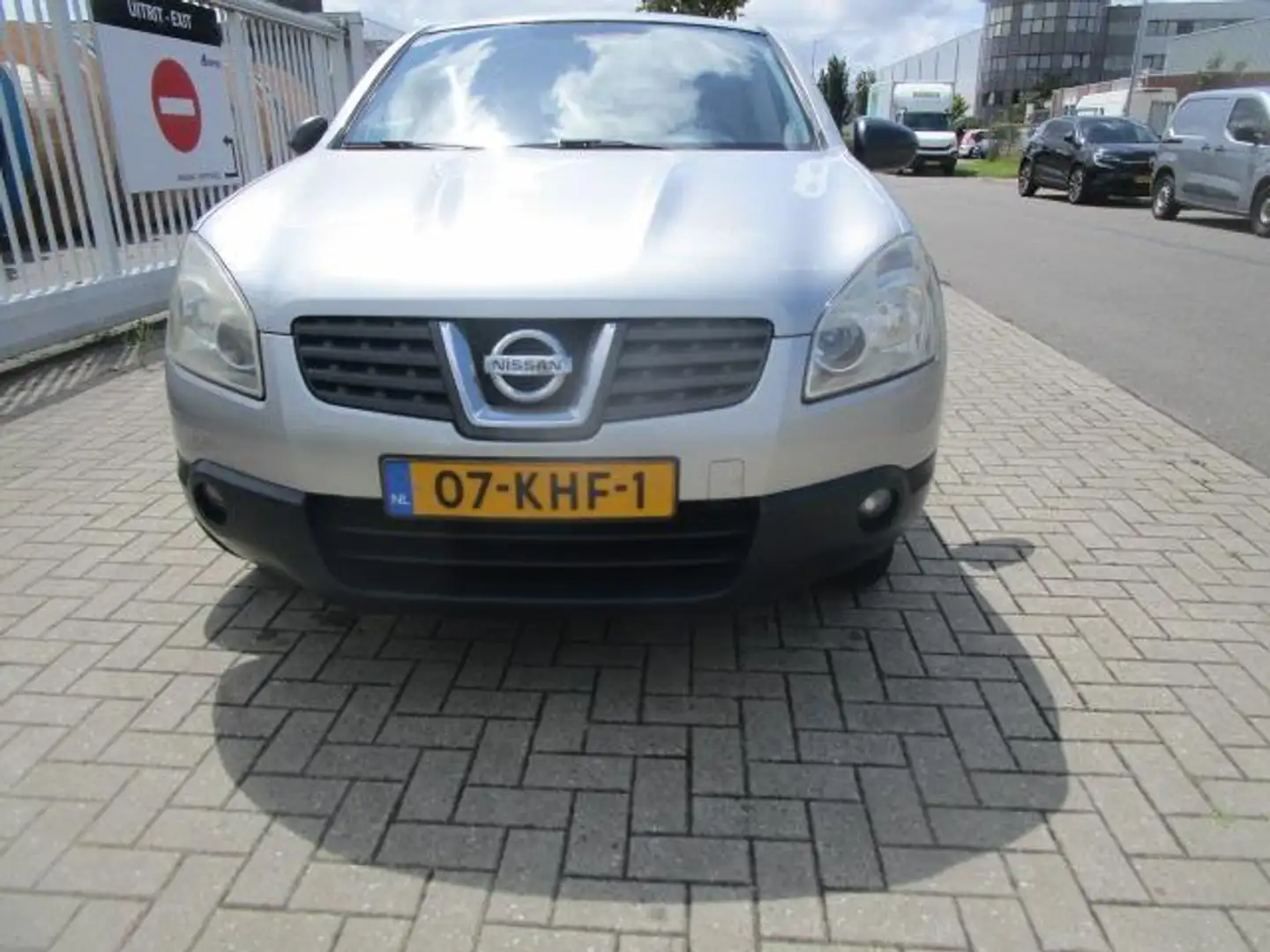 Nissan Qashqai 1.6 Visia Gris - 2