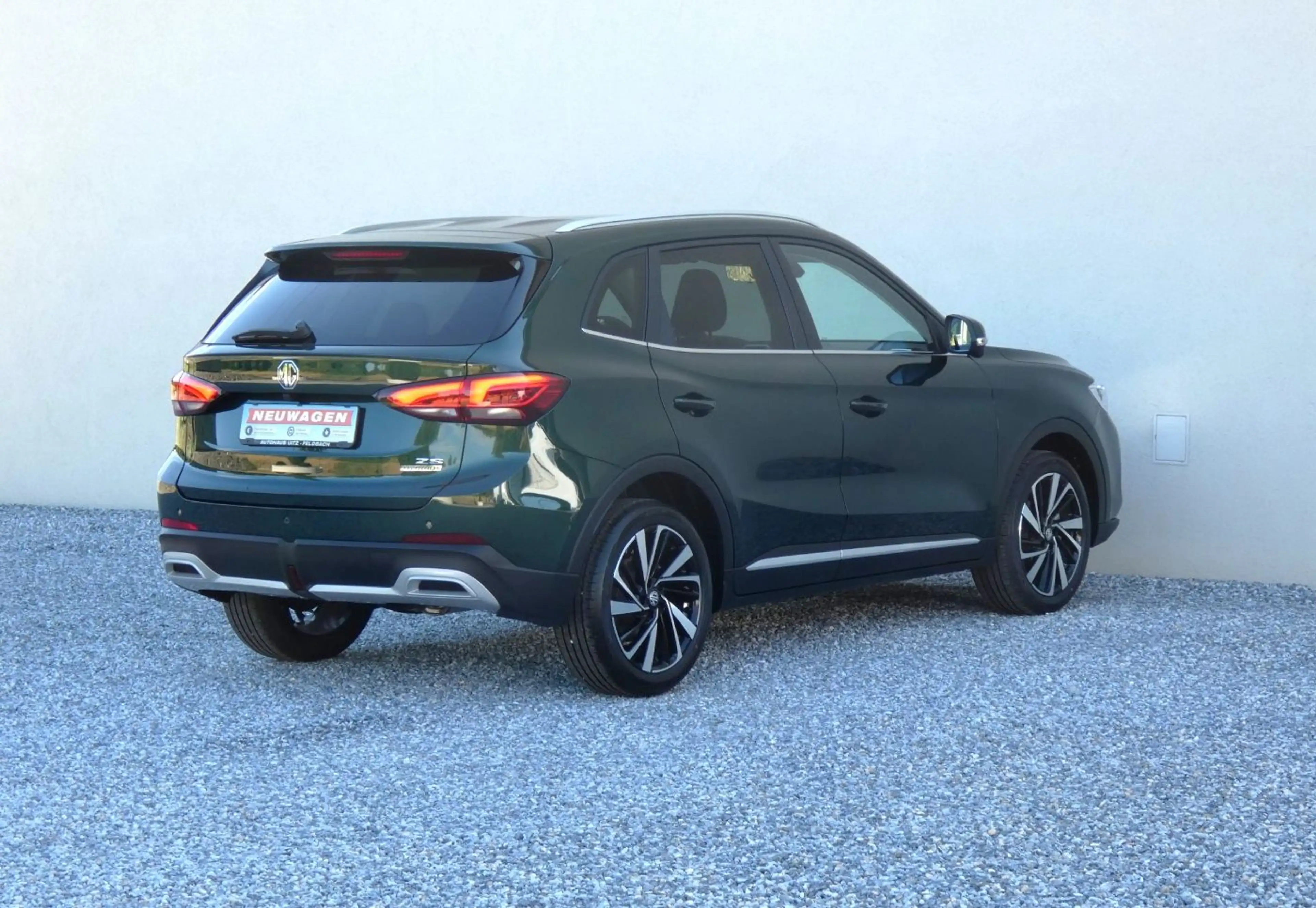 MG ZS Hybrid+ Luxury 360°Kam+LED+Distr+Navi+SHZ+LHZ — photo 5