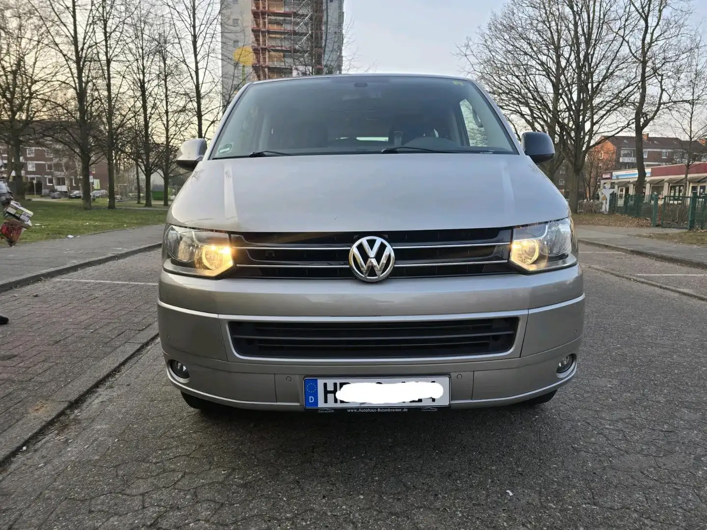 Volkswagen T5 Multivan Multivan Kurz Match Бежевий - 2