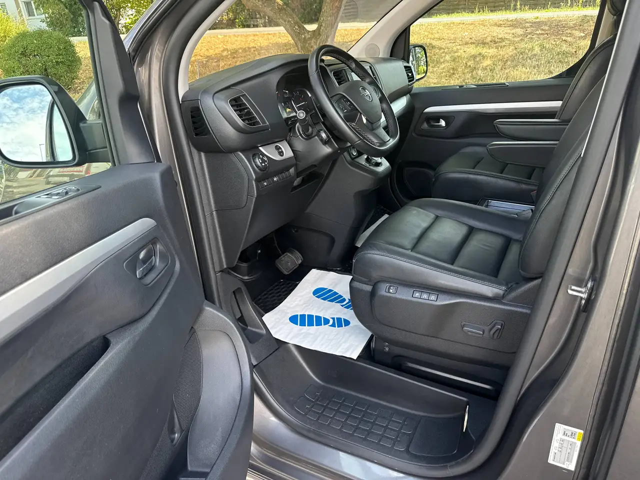 Opel Zafira Life IRMSCHER 2.0 CDTi M (L2) Automatik (AHK*6xSITZER*PANODACH), миниатюра 8