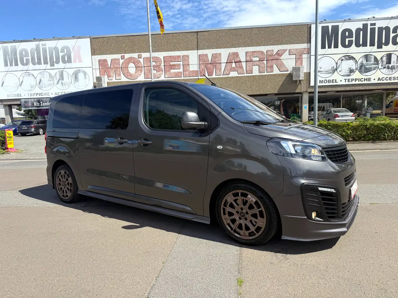 Opel Zafira Life IRMSCHER 2.0 CDTi M (L2) Automatik (AHK*6xSITZER*PANODACH), миниатюра 3