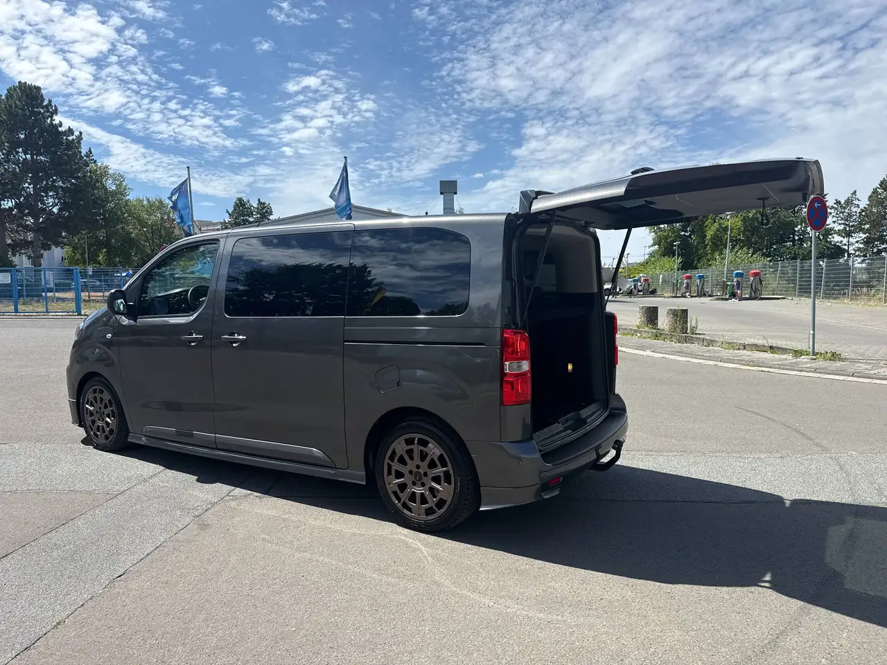 Opel Zafira Life IRMSCHER 2.0 CDTi M (L2) Automatik (AHK*6xSITZER*PANODACH), миниатюра 7
