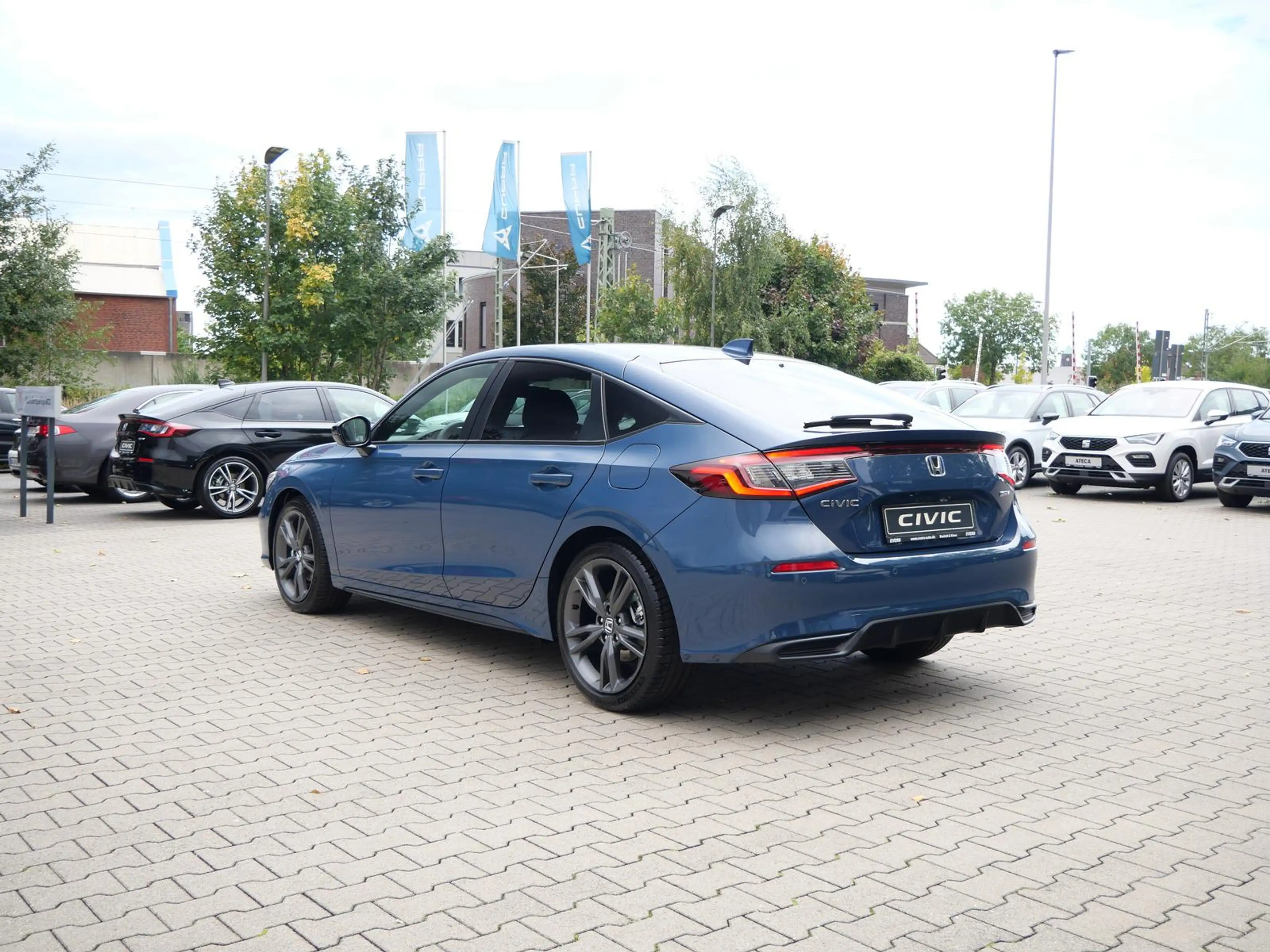 Honda Civic 2.0 HYBRID SPORT ACC+TOTWINKEL+KAMERA+NAVI — photo 10
