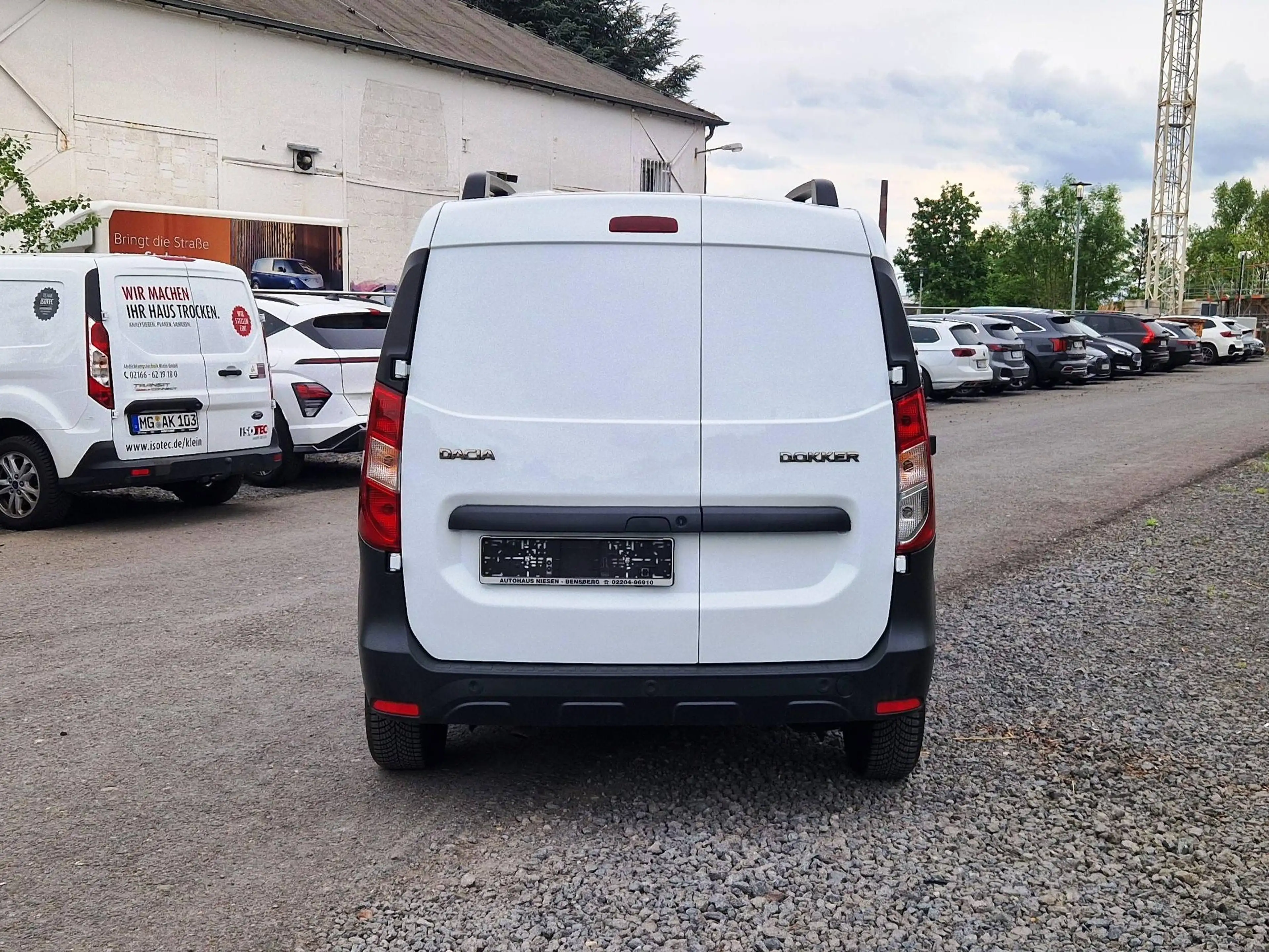 Dacia Dokker Comfort/2 Schiebetüren/Navi/PDC/Tempomat/Klima/Finanzierung ab 6,99%/ — photo 6