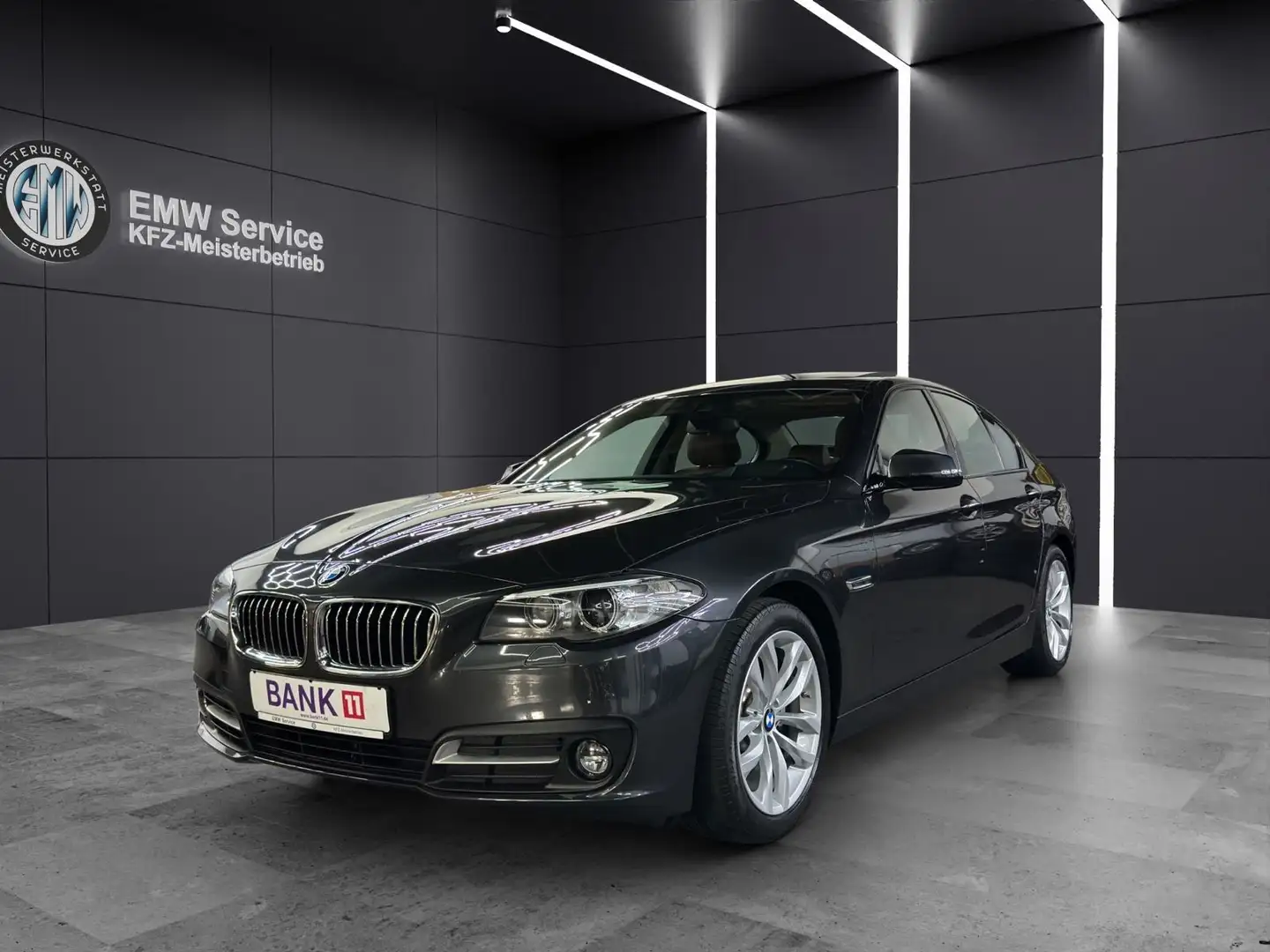 BMW 520 d F10 Aut.AHK*Keyles&Go HUD StHz HiFi Kamera Grau - 1
