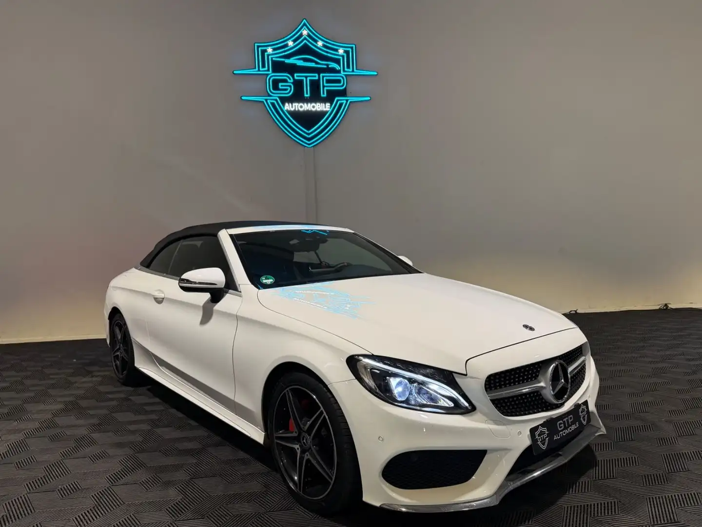 Mercedes-Benz C 200 Cabrio *AMG*RFKamera*SHZ*MatrixLED* Weiß - 2