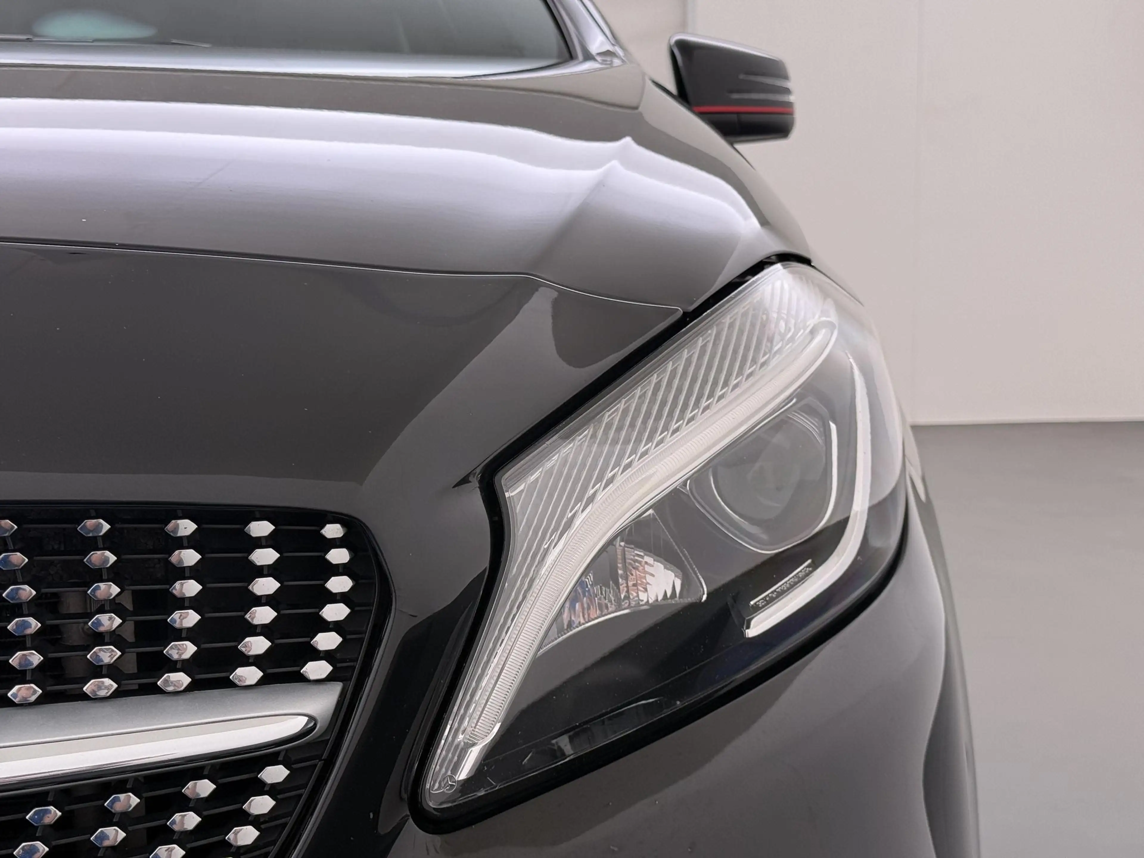 Mercedes-Benz A 180 Ambition AMG | NL Auto | Navigatie | Stoelverwarmi — photo 9