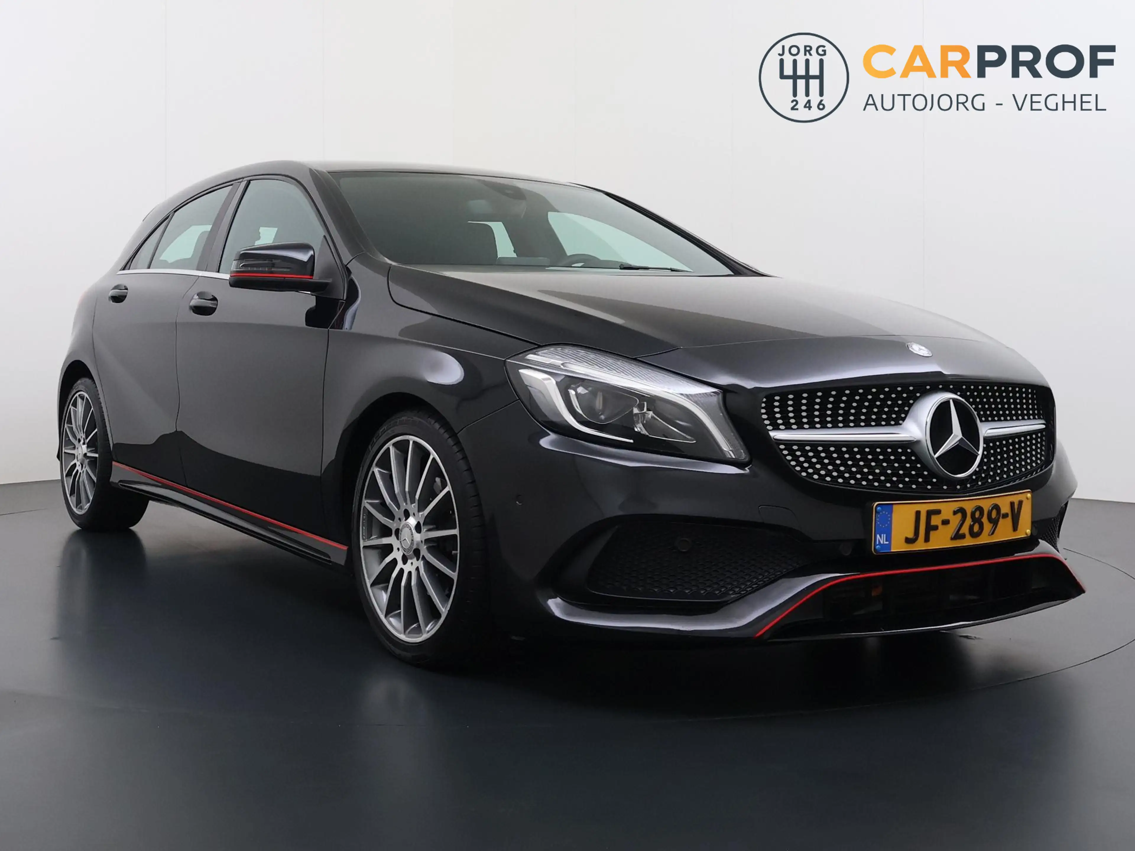 Mercedes-Benz A 180 Ambition AMG | NL Auto | Navigatie | Stoelverwarmi — photo 4