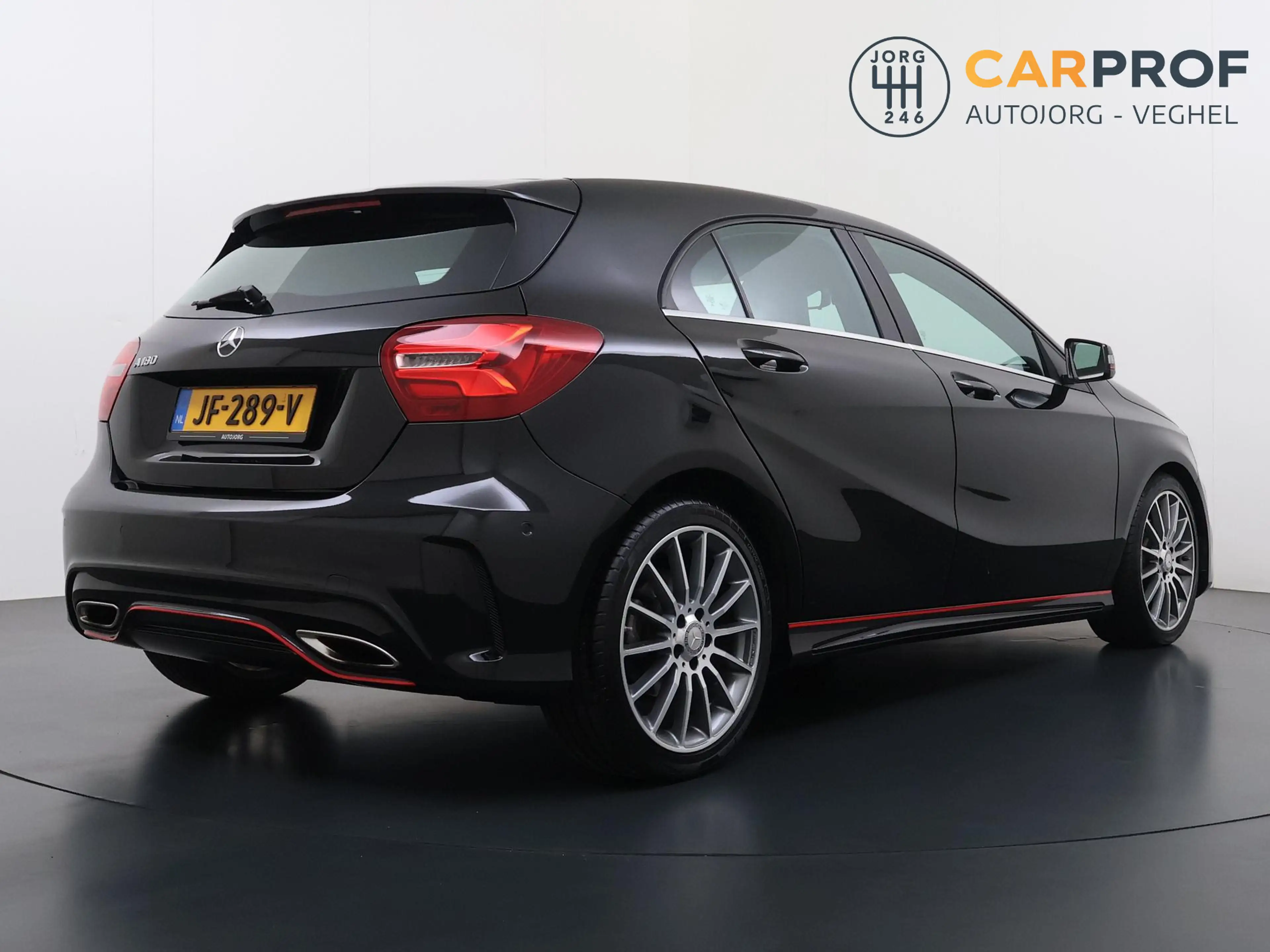 Mercedes-Benz A 180 Ambition AMG | NL Auto | Navigatie | Stoelverwarmi — photo 3