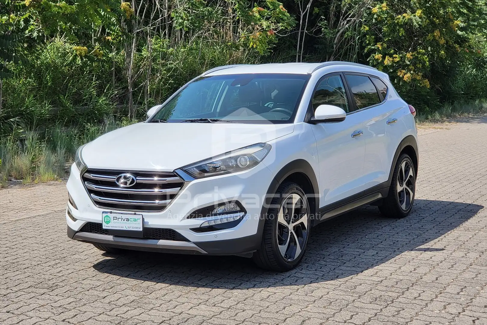 Hyundai TUCSON Tucson 1.7 CRDi XPossible Blanc - 1