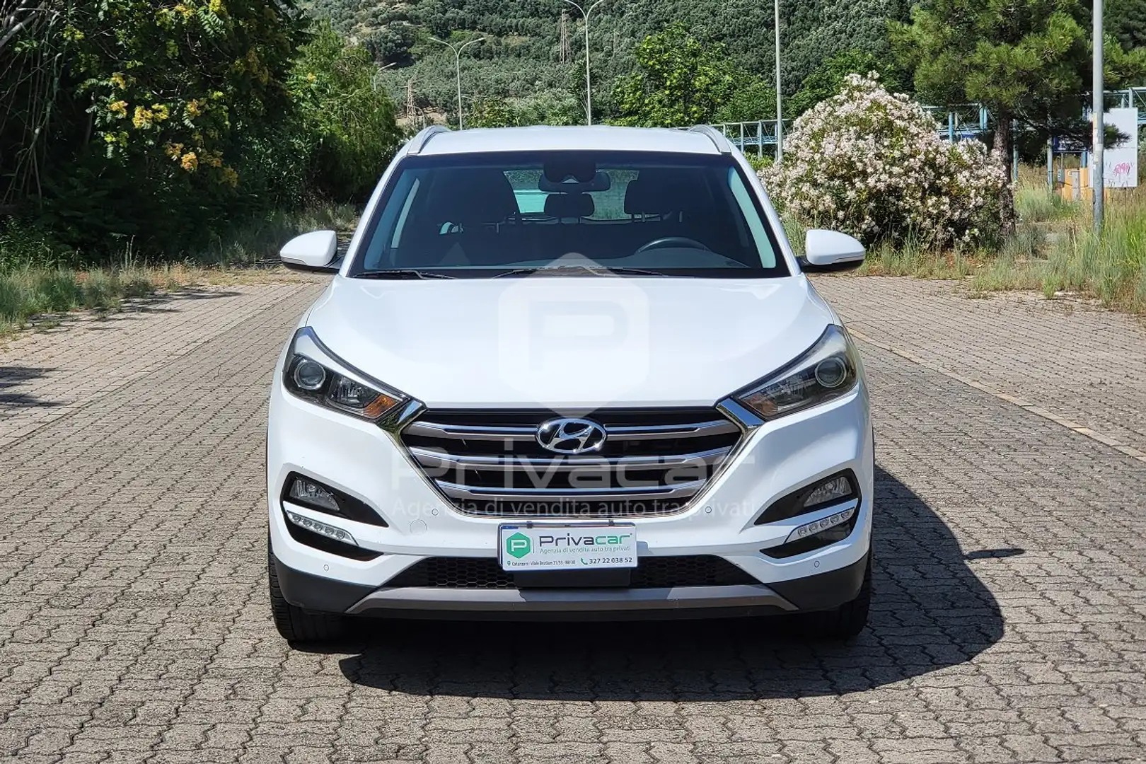Hyundai TUCSON Tucson 1.7 CRDi XPossible Blanc - 2