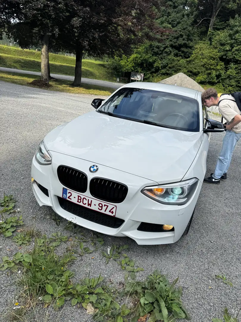 BMW 118 dA - 1
