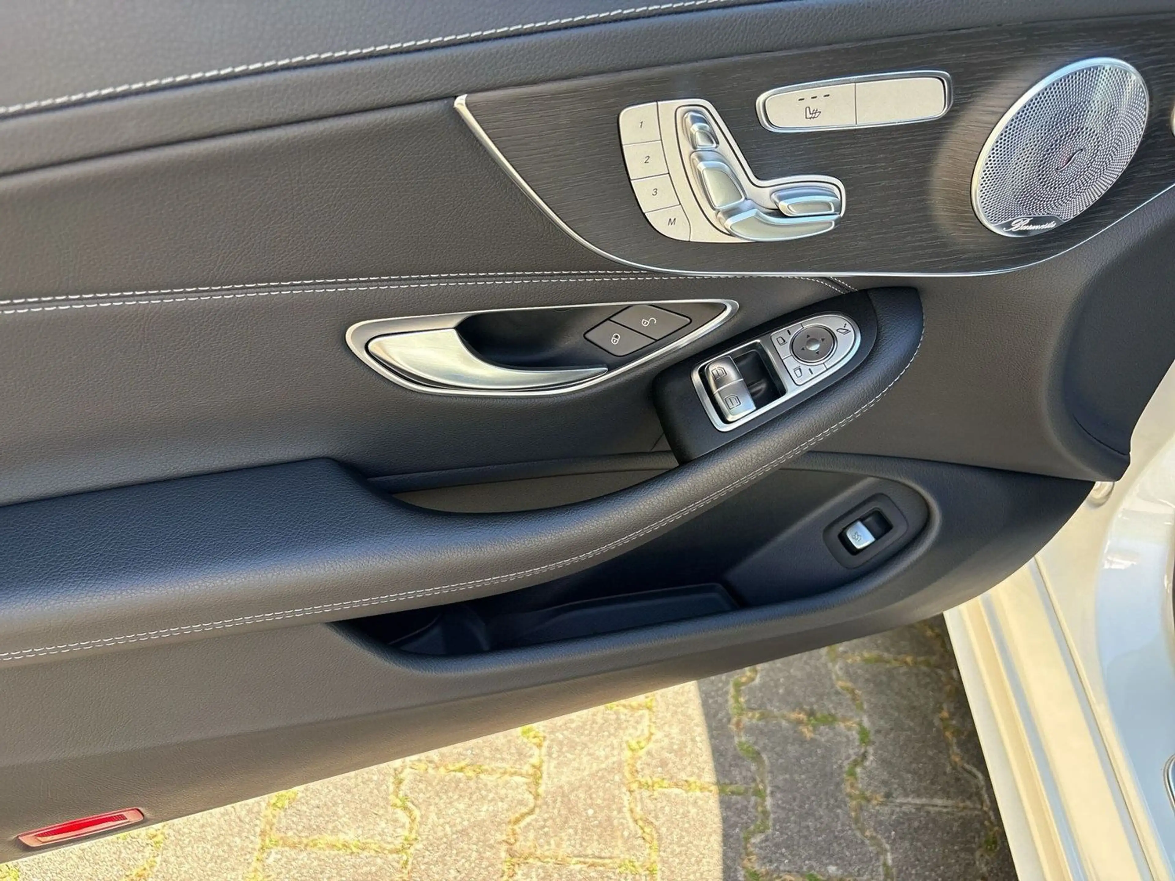 Mercedes-Benz C 400 4Matic BURM HEAD UP PANO 360 MEMORY — photo 7