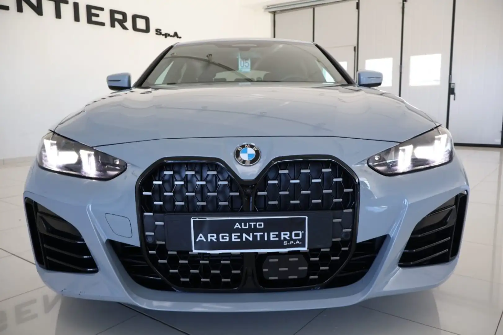 BMW 420 d xDrive 48V Msport Pro harmann kardon Gris - 2