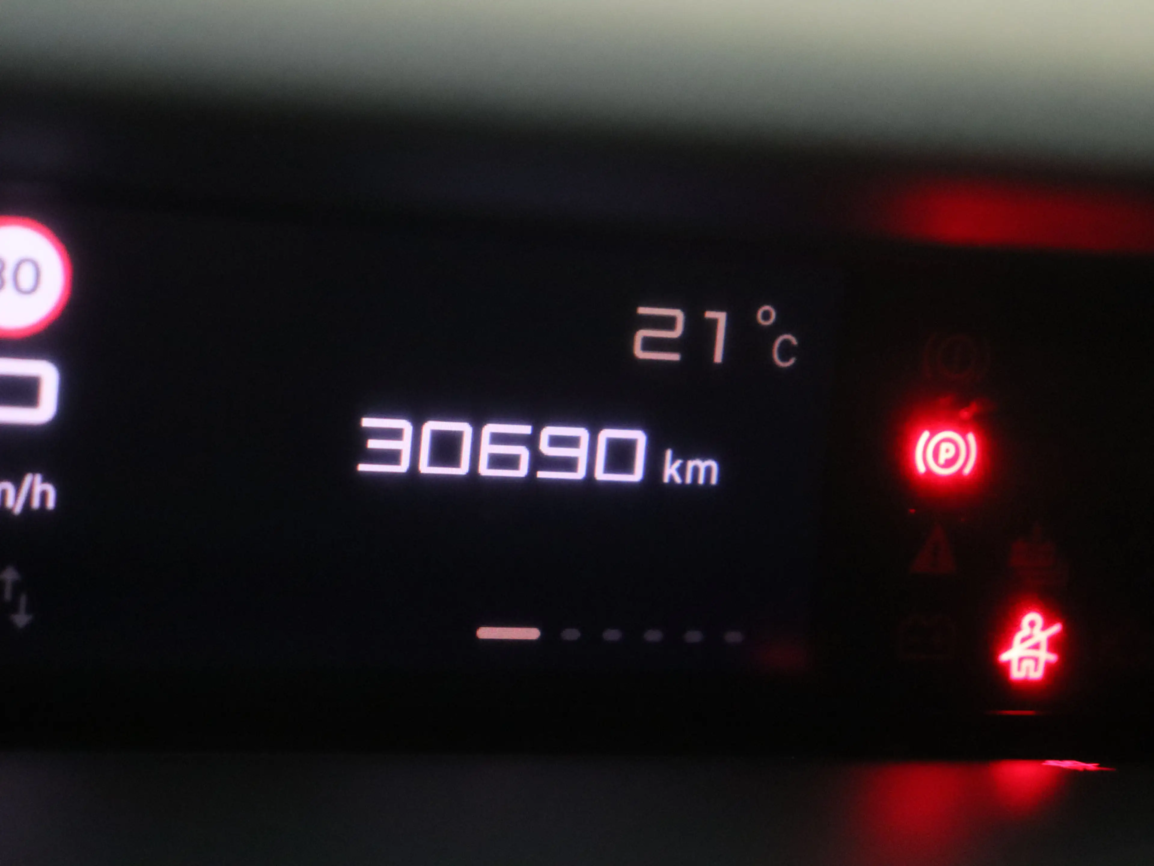 Citroen C3 Aircross 1.2 Turbo Hybride 145pk Plus 7p. — photo 9