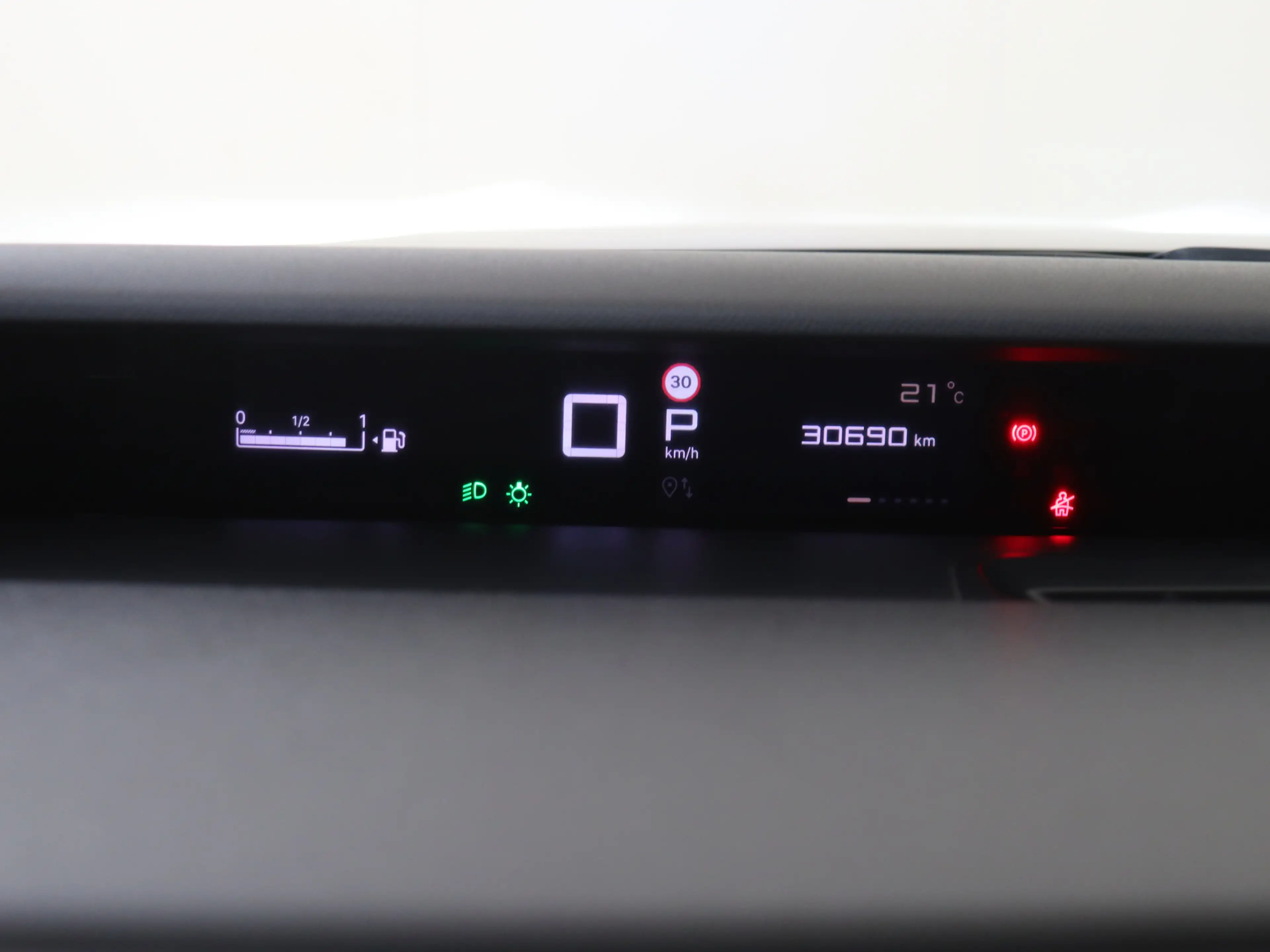 Citroen C3 Aircross 1.2 Turbo Hybride 145pk Plus 7p. — photo 7