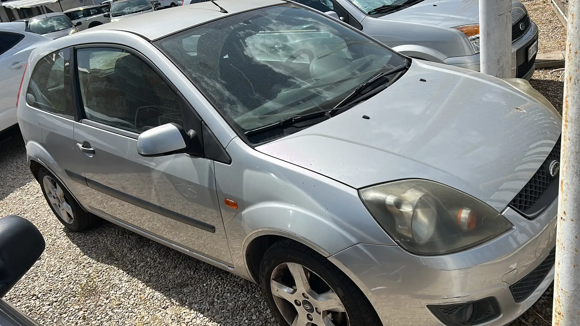 Ford Fiesta 3p 1.4 tdci Ghia - 1