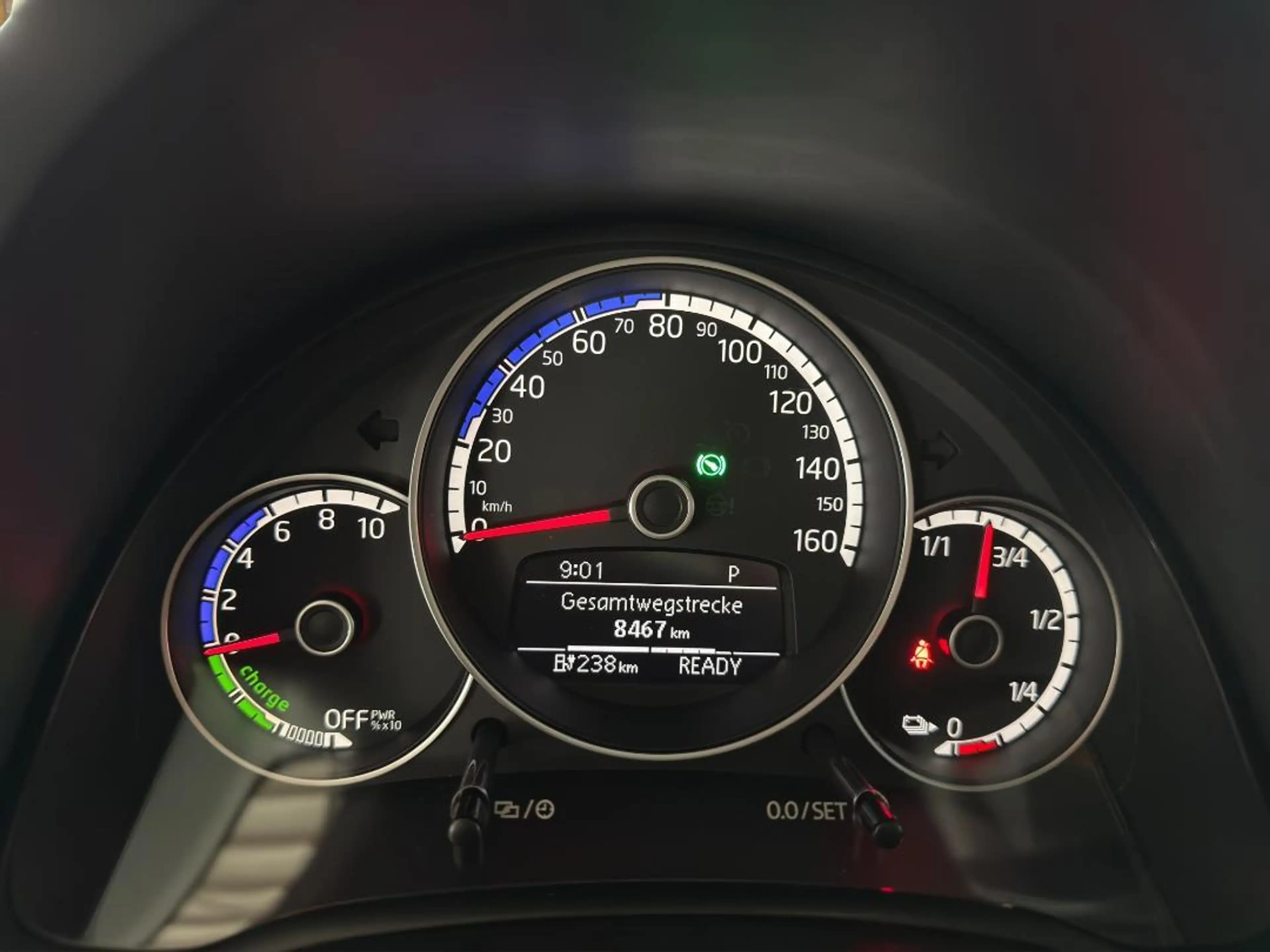 Volkswagen e-up! Edition Kamera PDC GRA SHZ Maps+More — photo 12