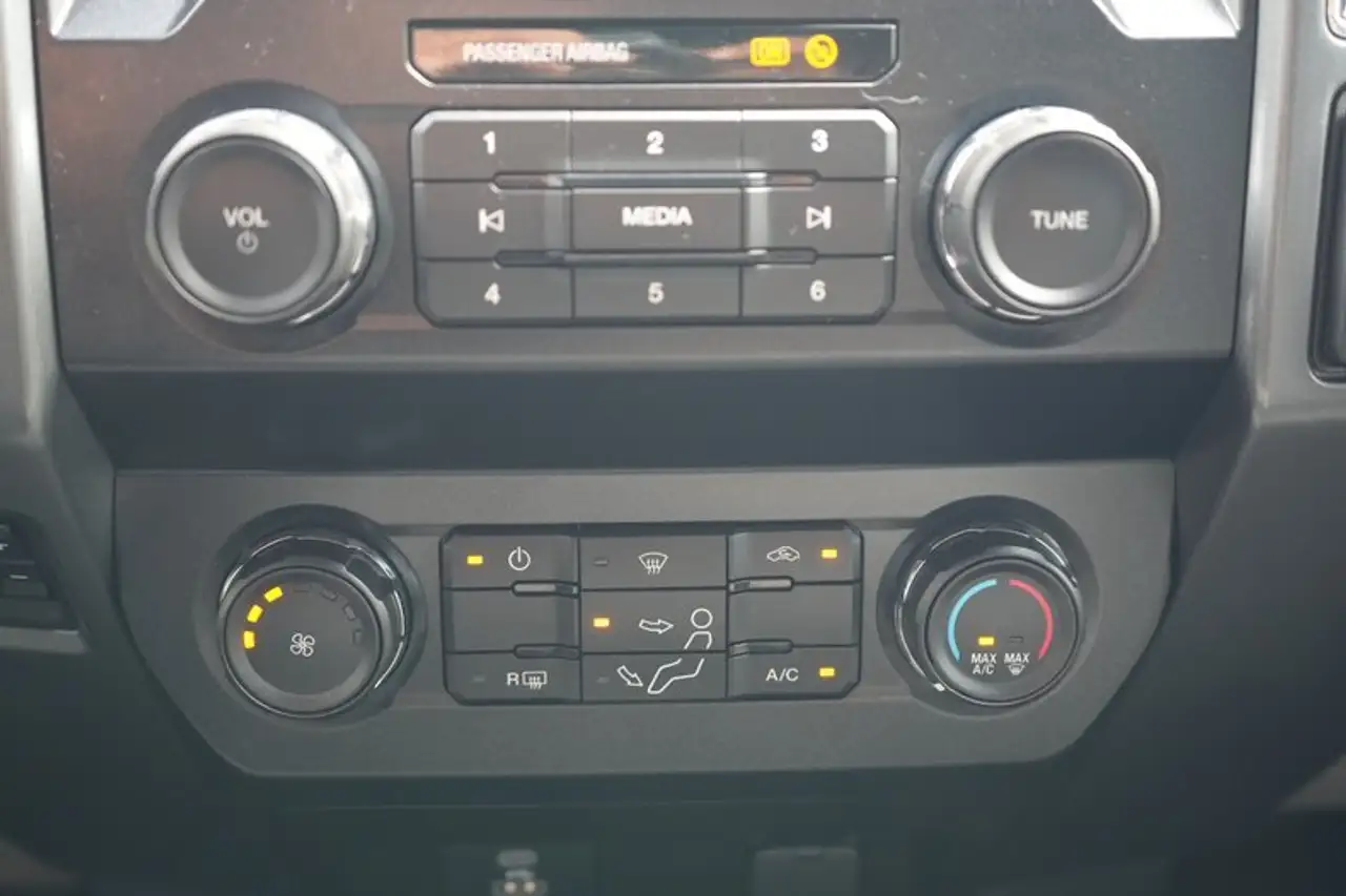 Ford F 350 снимка Ford F 350