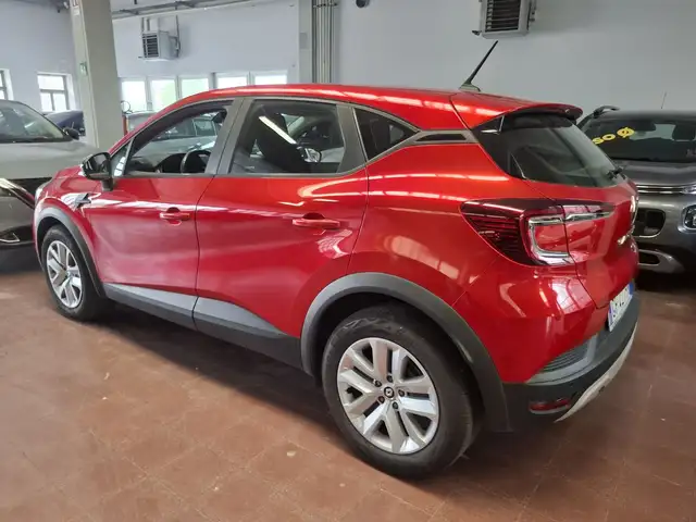Renault Captur view 10