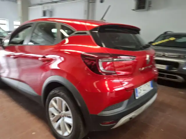 Renault Captur view 17
