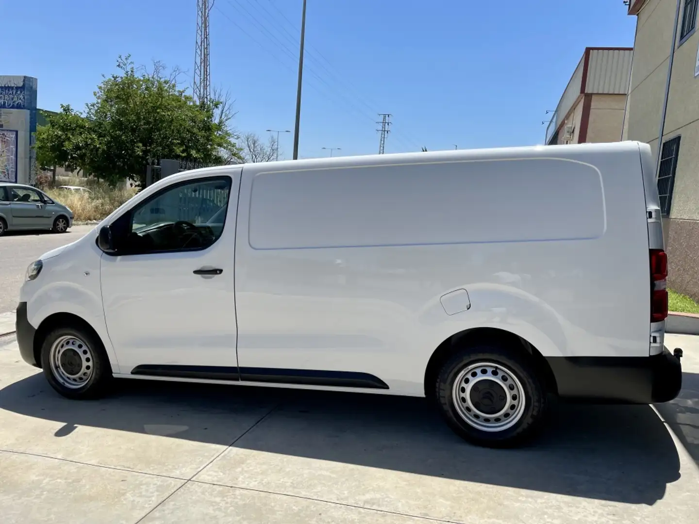 Citroen Jumpy Fg. BlueHDI Talla XL S&S Control 145 Blanco - 2