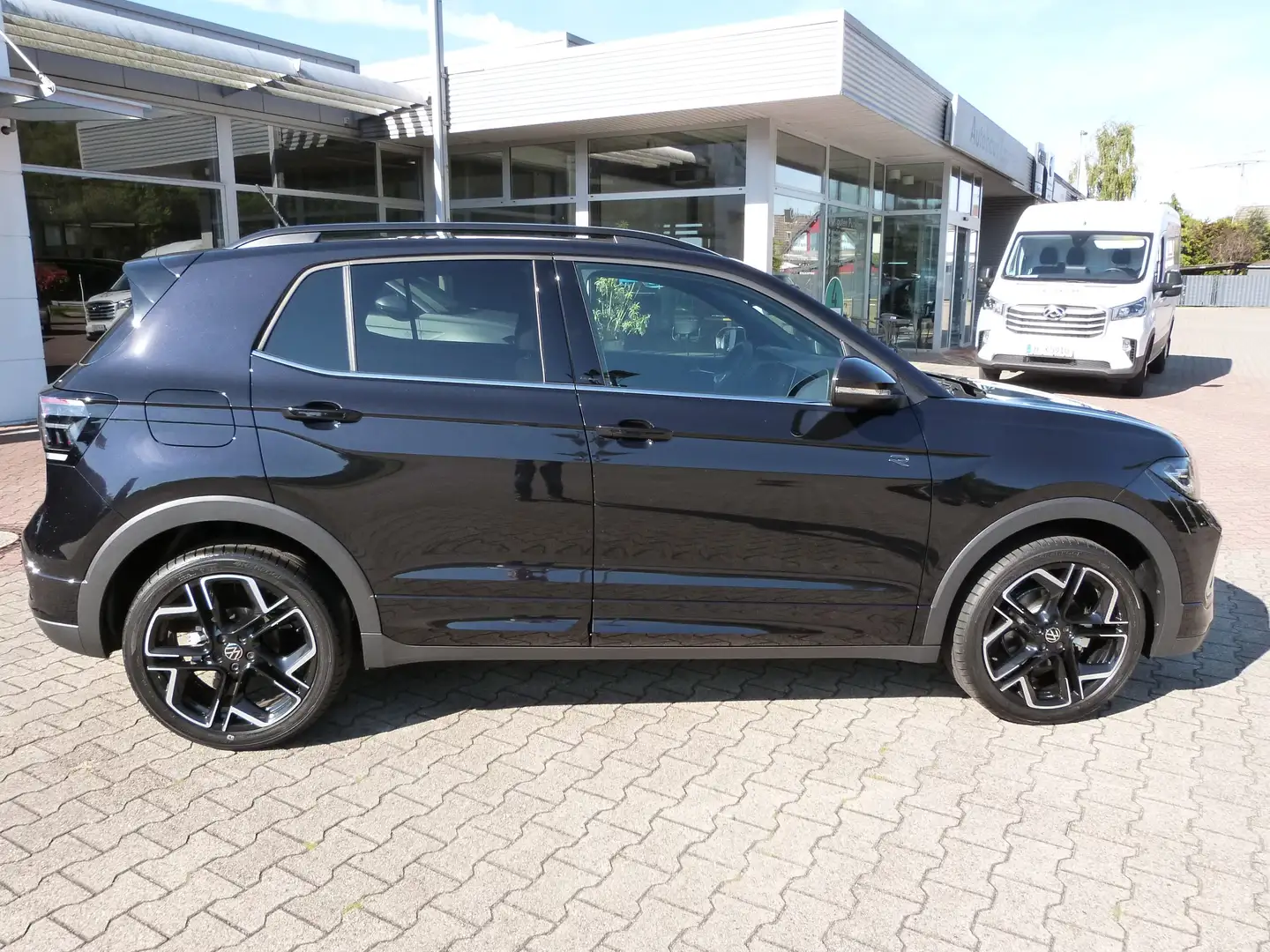 Volkswagen T-Cross 1.5 TSI DSG R-Line Matrix-LED Navi KAMERA 18`LM Schwarz - 2