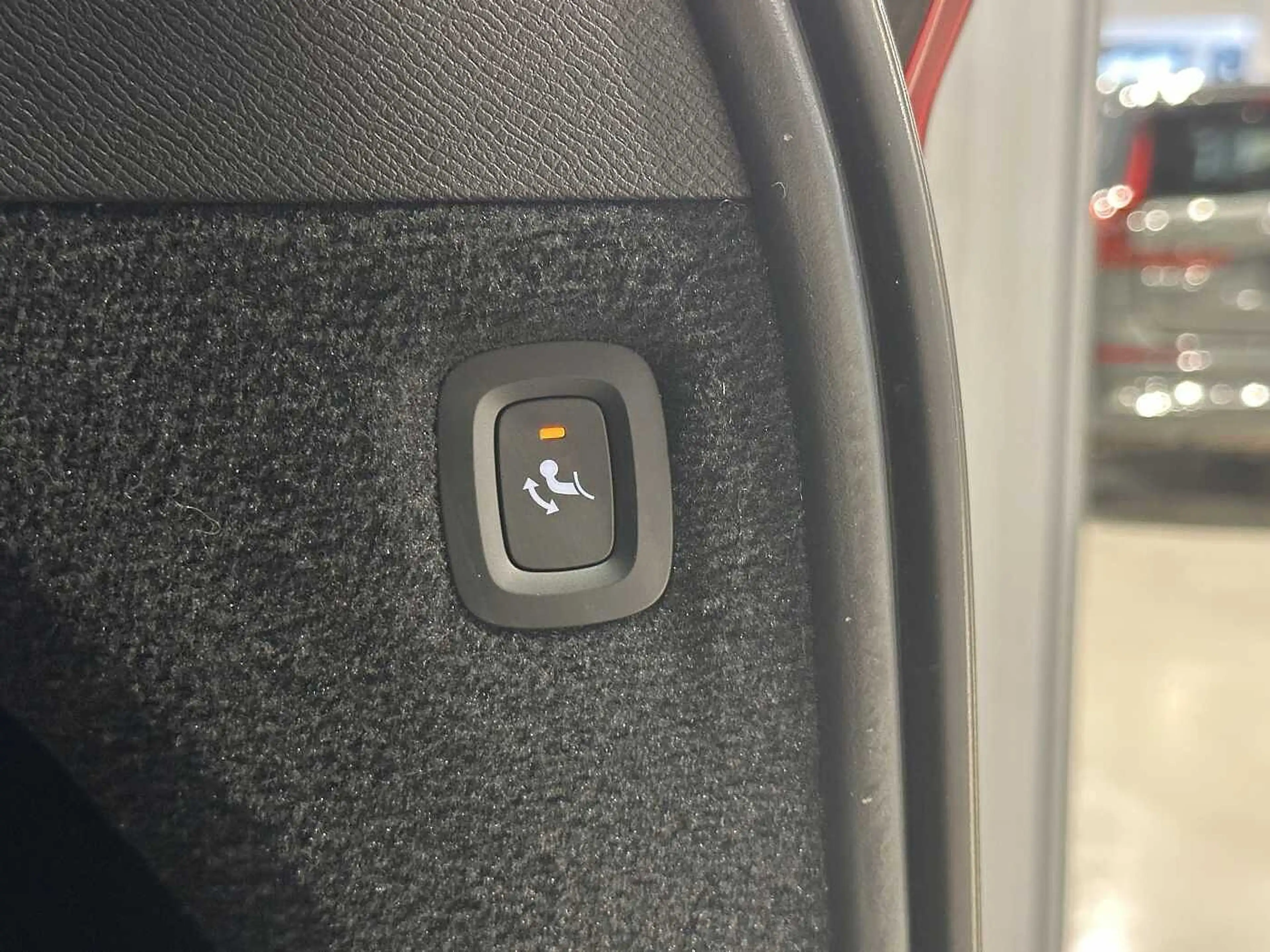 Volvo XC90 T8 Recharge Dark Plus + electr trekhaak — photo 17