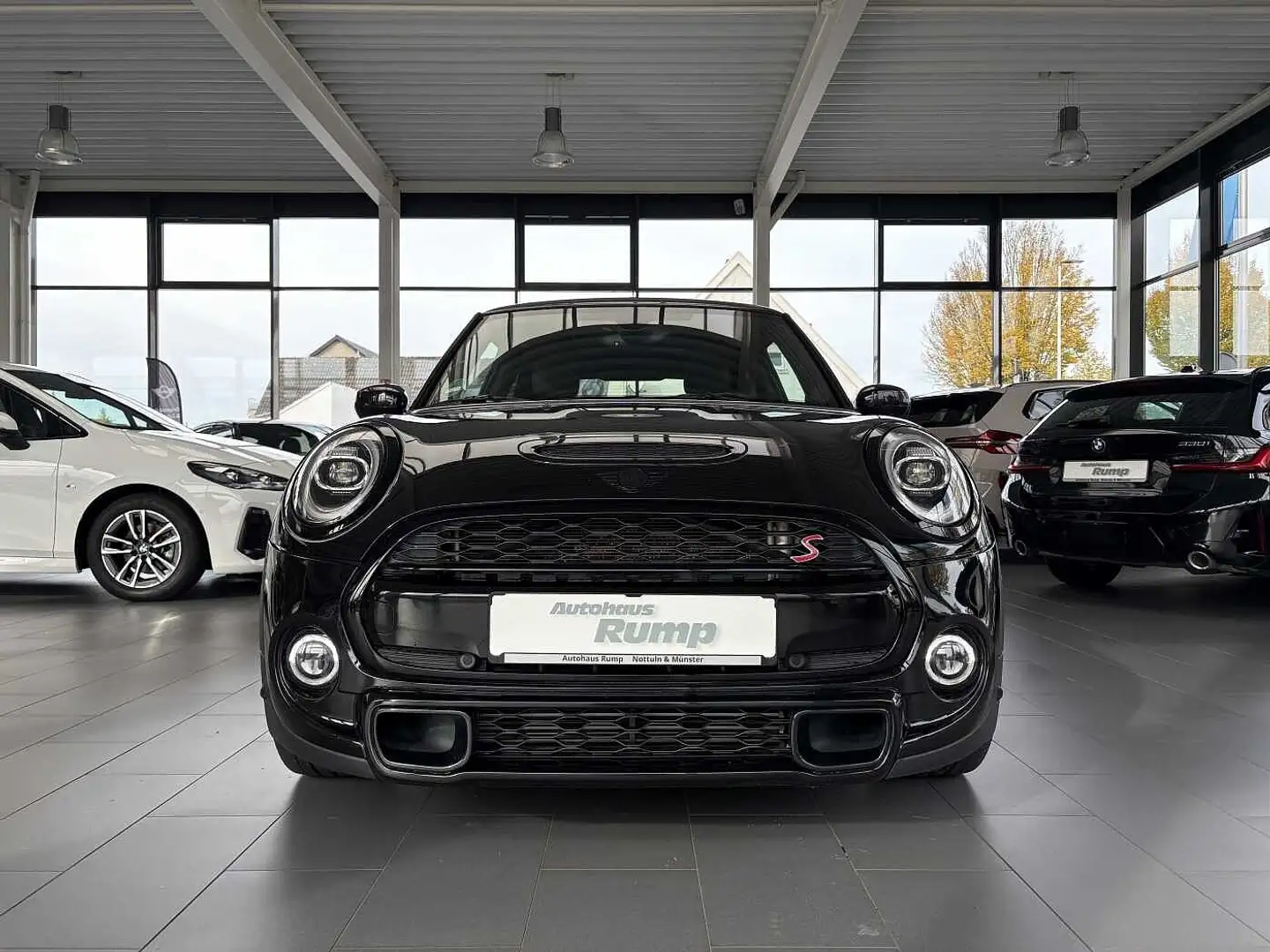 MINI Cooper S Pano/H&K /Navi/Autom. S Schwarz - 2
