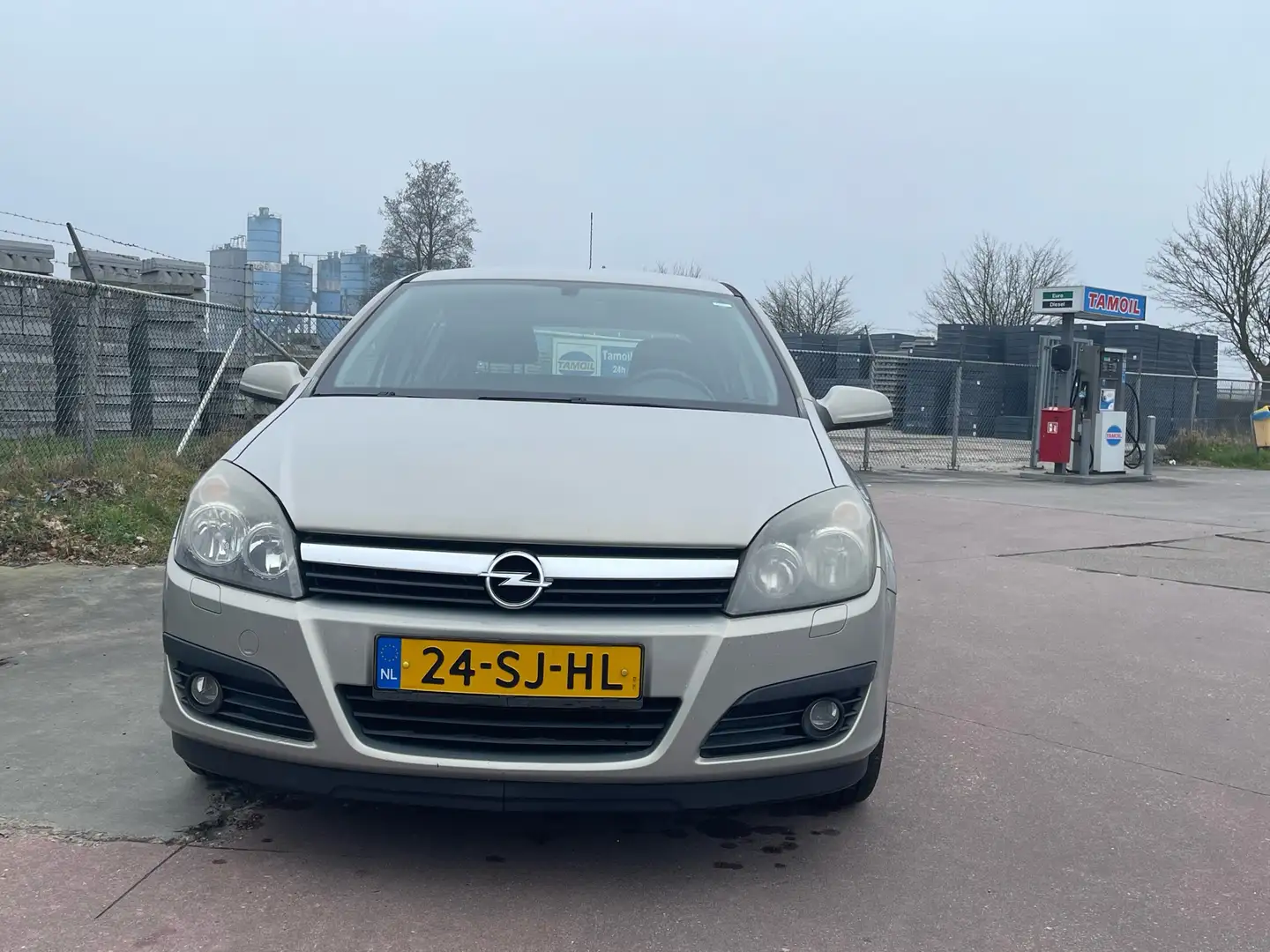 Opel Astra 1.6 Edition Grijs - 1