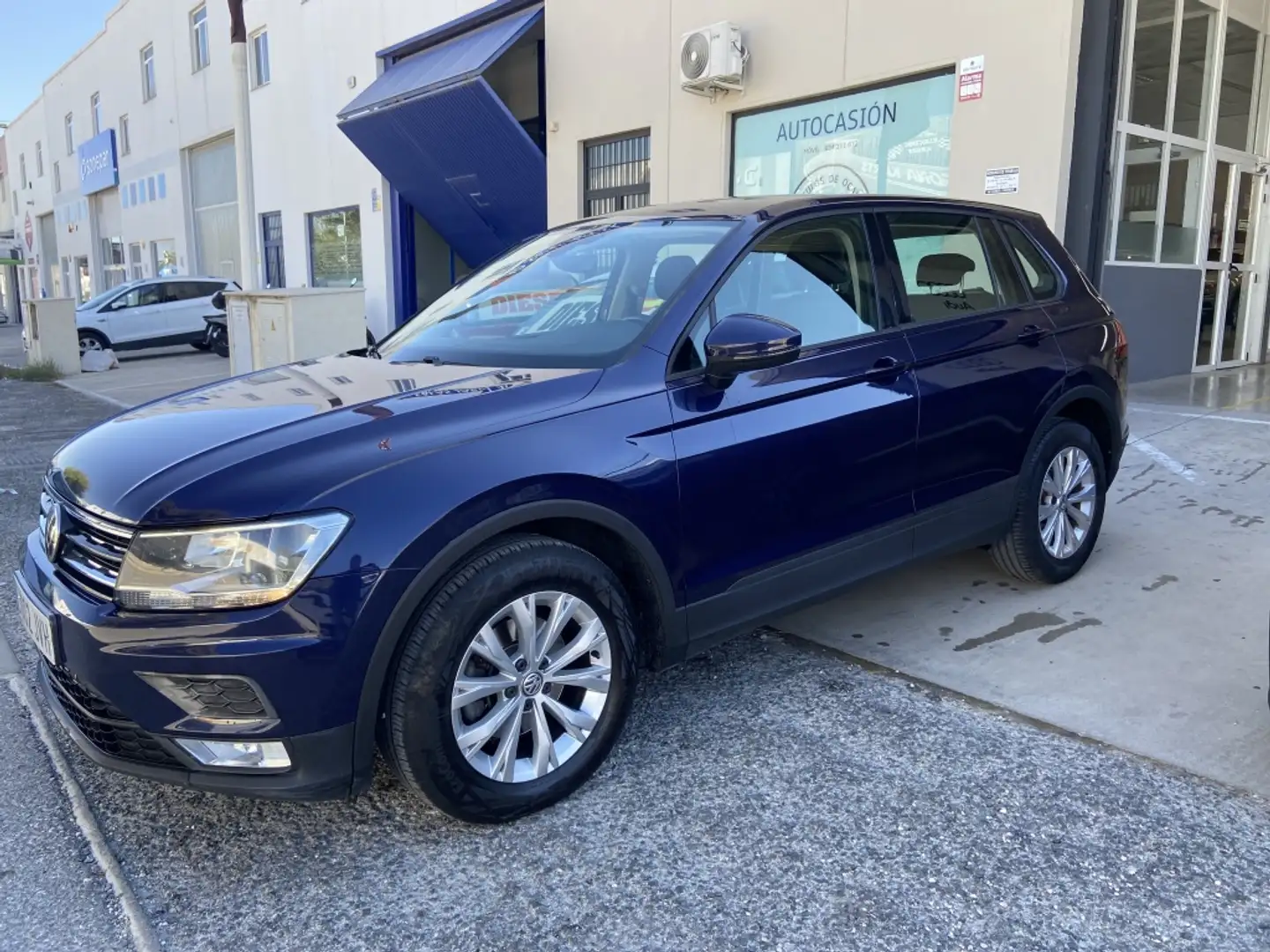 Volkswagen Tiguan 2.0TDI Edition 110kW Azul - 2
