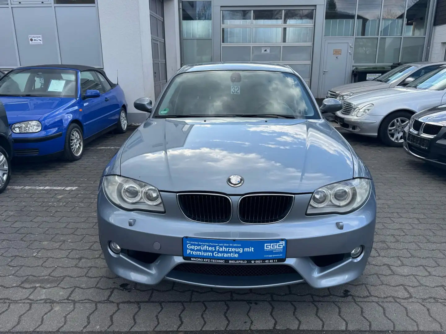 BMW 120 i M-Paket Xenon Klima PDC CD-Spieler Grau - 2