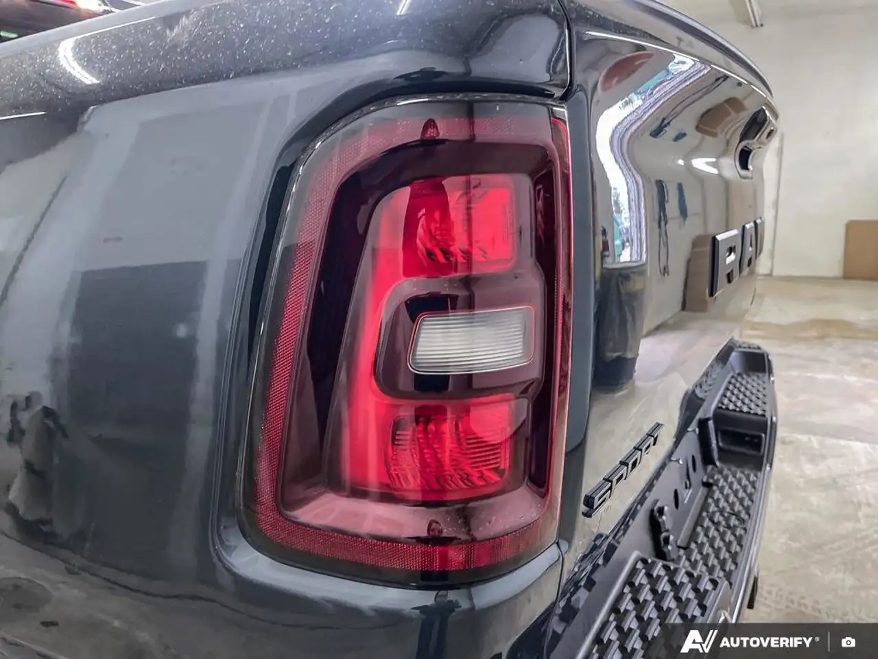 RAM 1500 снимка RAM 1500