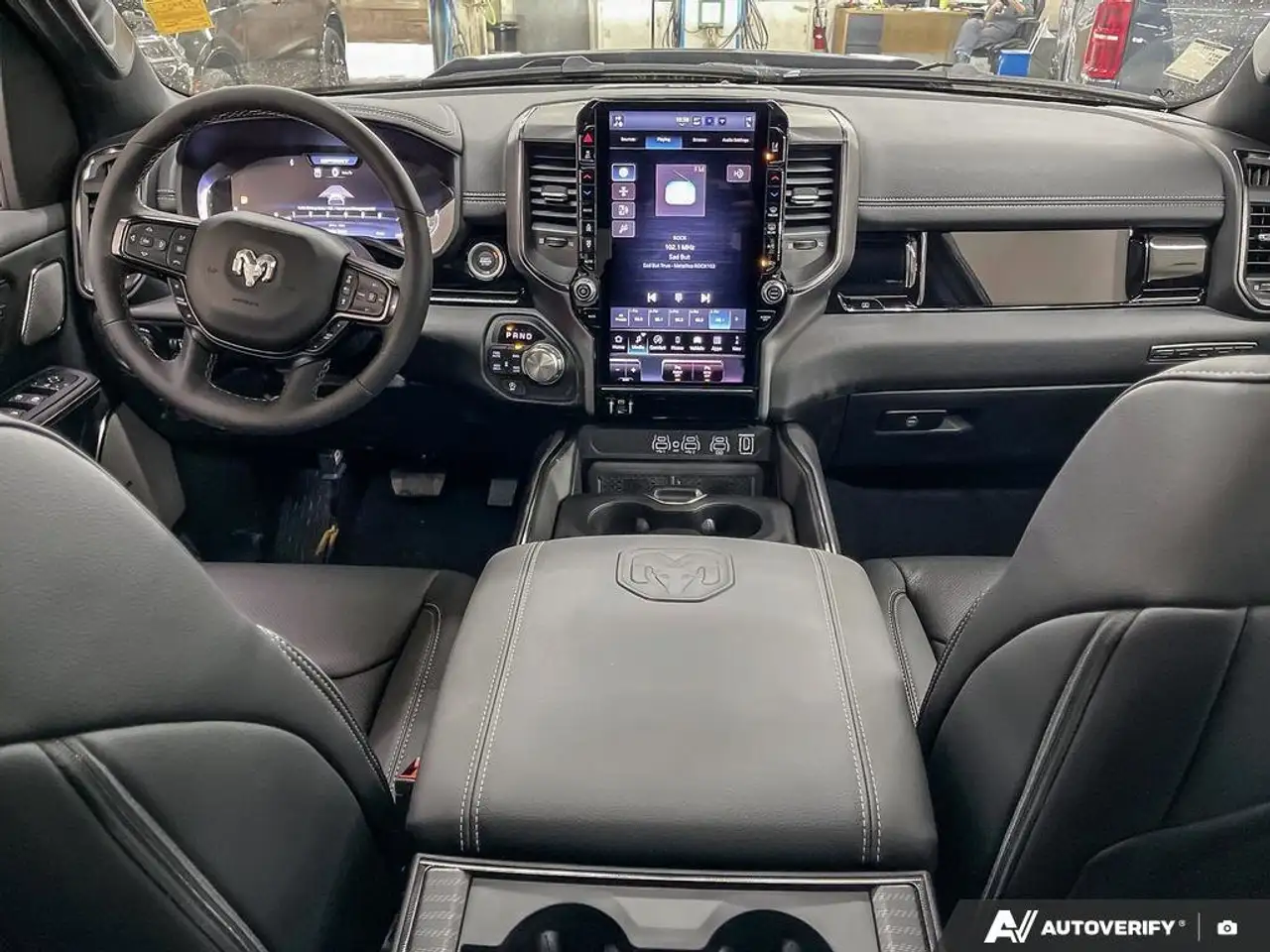 RAM 1500 снимка RAM 1500
