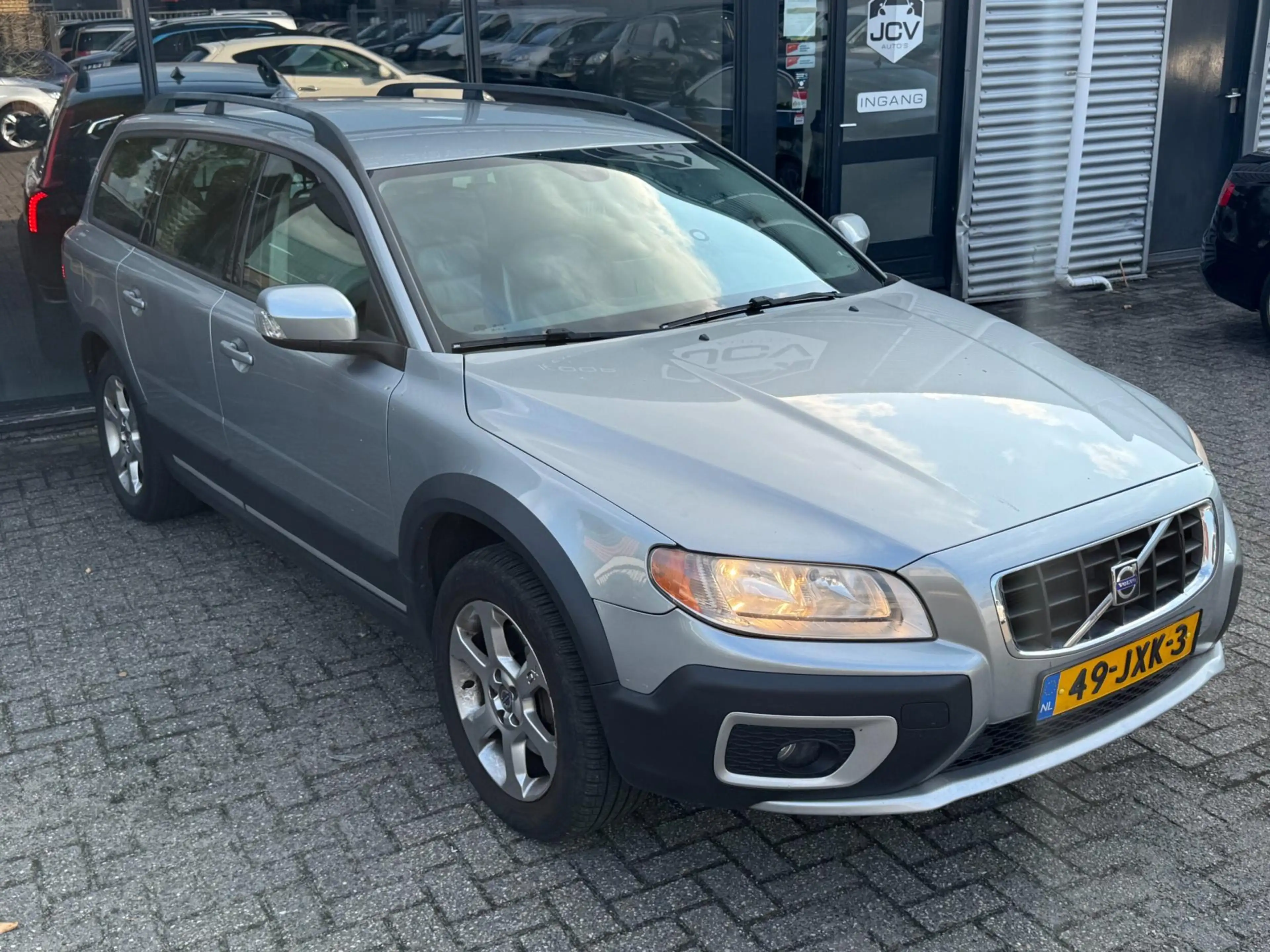 Volvo XC70 3.2 Momentum APK/NAP/NAVI/LEER/TREKHAAK — photo 8