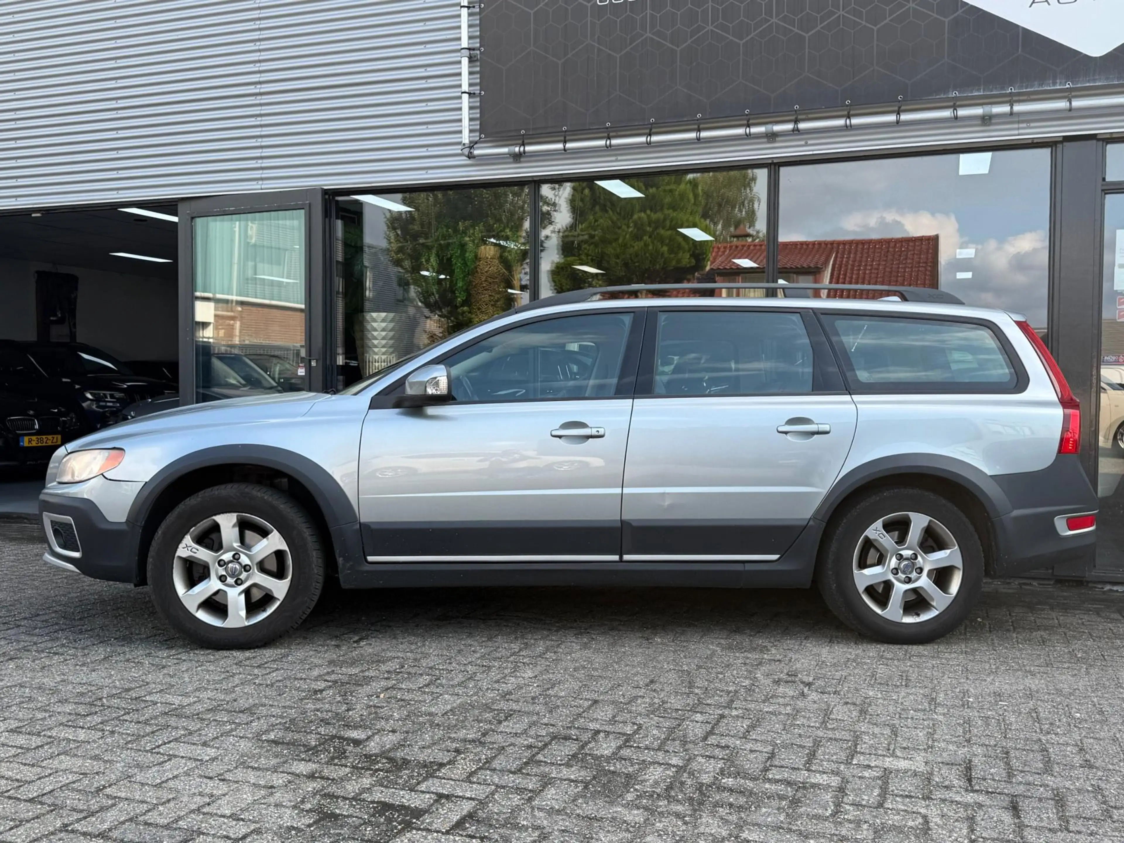 Volvo XC70 3.2 Momentum APK/NAP/NAVI/LEER/TREKHAAK — photo 3