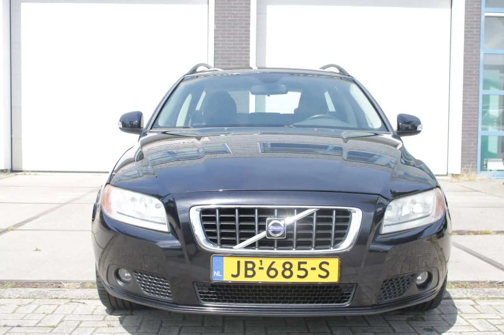 Volvo V70 2.0 | Airco | Elec ramen | Cruise Control Parkeer Nero - 2