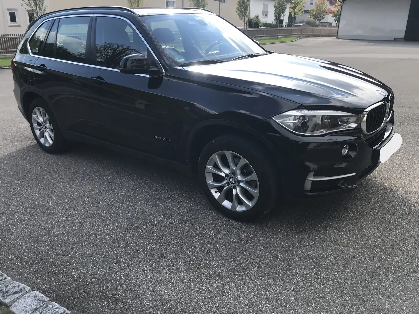 BMW X5 30d xDrive Schwarz - 1