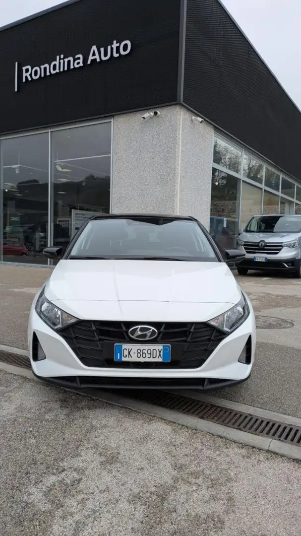 Hyundai i20 1.2 MPI MT GPL Connectline Bianco - 1