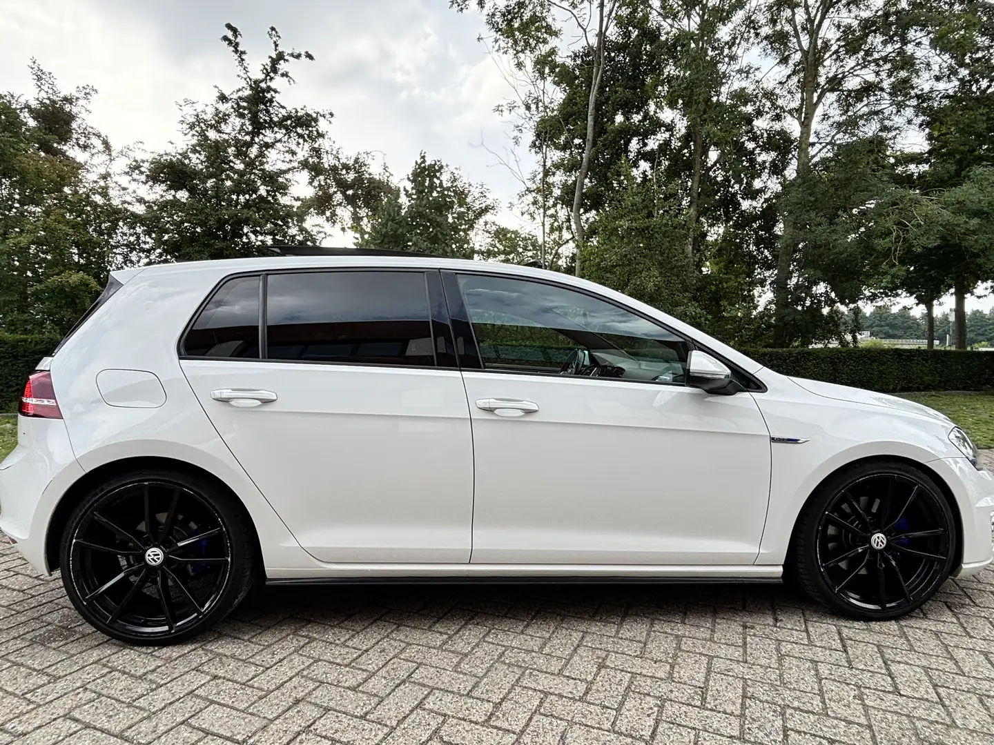Volkswagen Golf GTE 1.4 TSI GTE Connected Series Білий - 2
